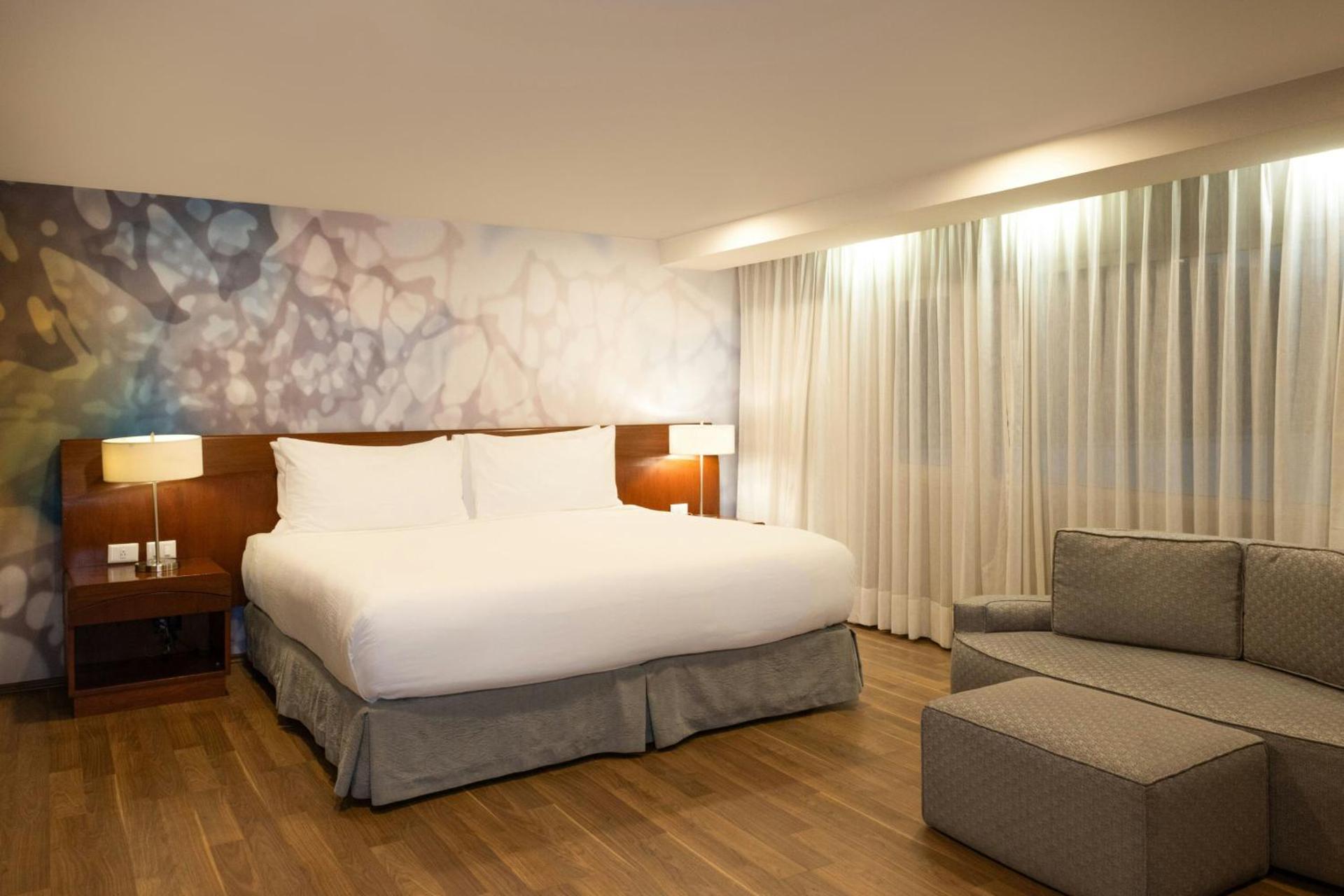 Courtyard by Marriott Mexico City Revolucion - Photo 64