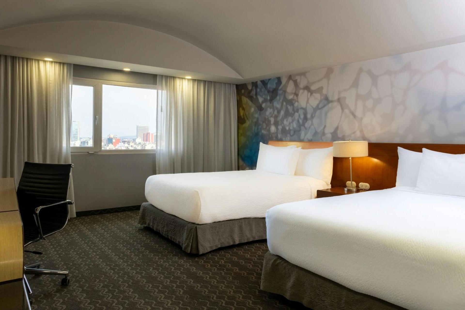 Courtyard by Marriott Mexico City Revolucion - Photo 48