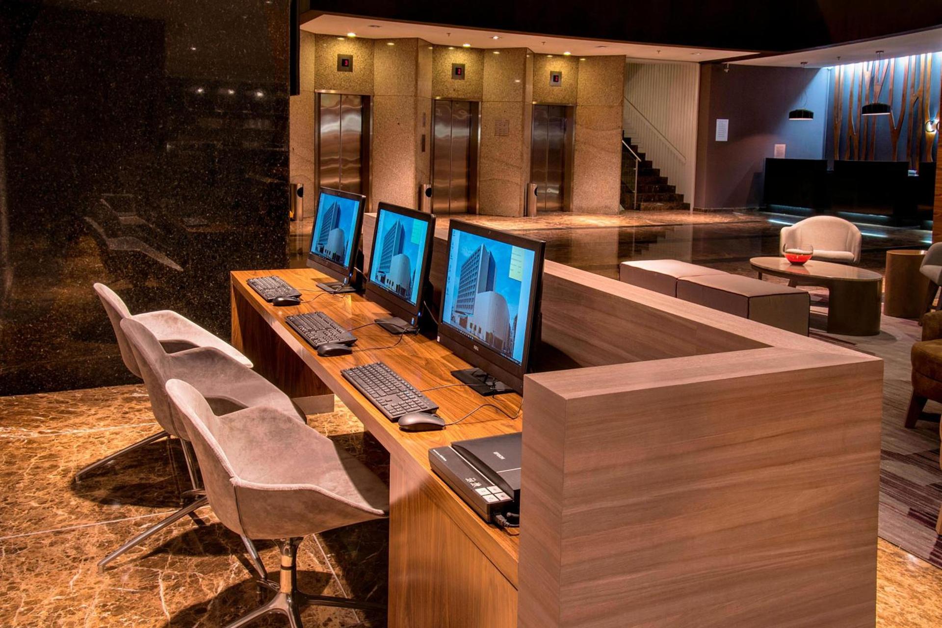 Courtyard by Marriott Mexico City Revolucion - Photo 4