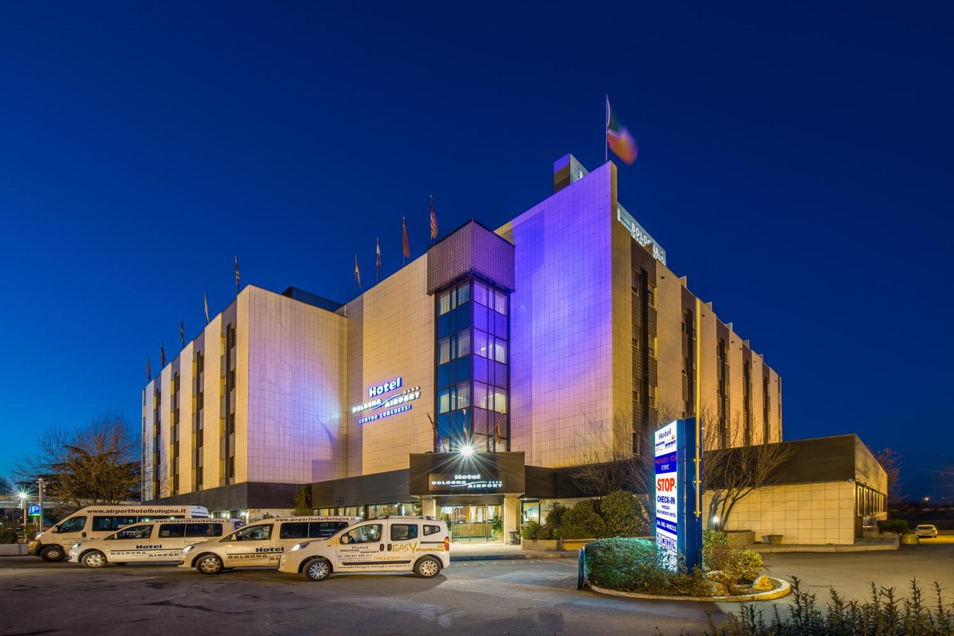 Hotel Bologna Airport - Photo 4