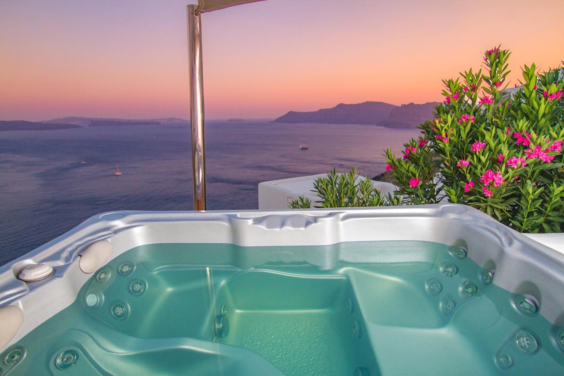 Alexander's Suites - Photo 23