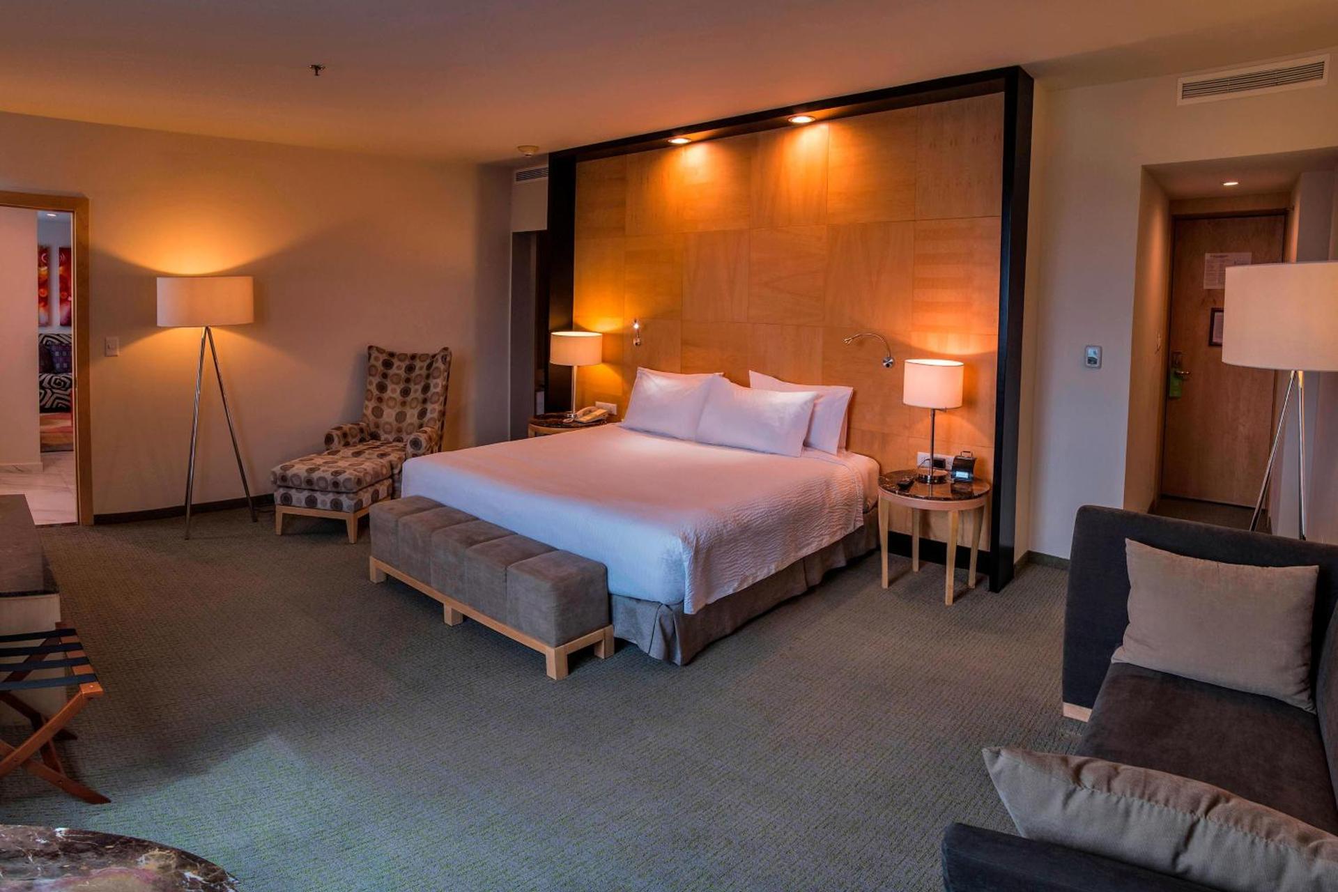 Courtyard by Marriott Mexico City Revolucion - Photo 7