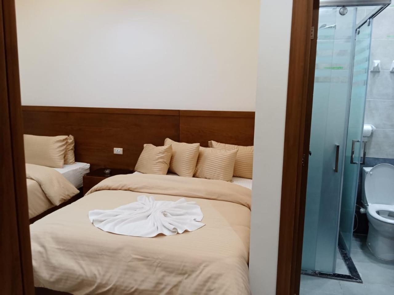 New Panorama Inn - Photo 46