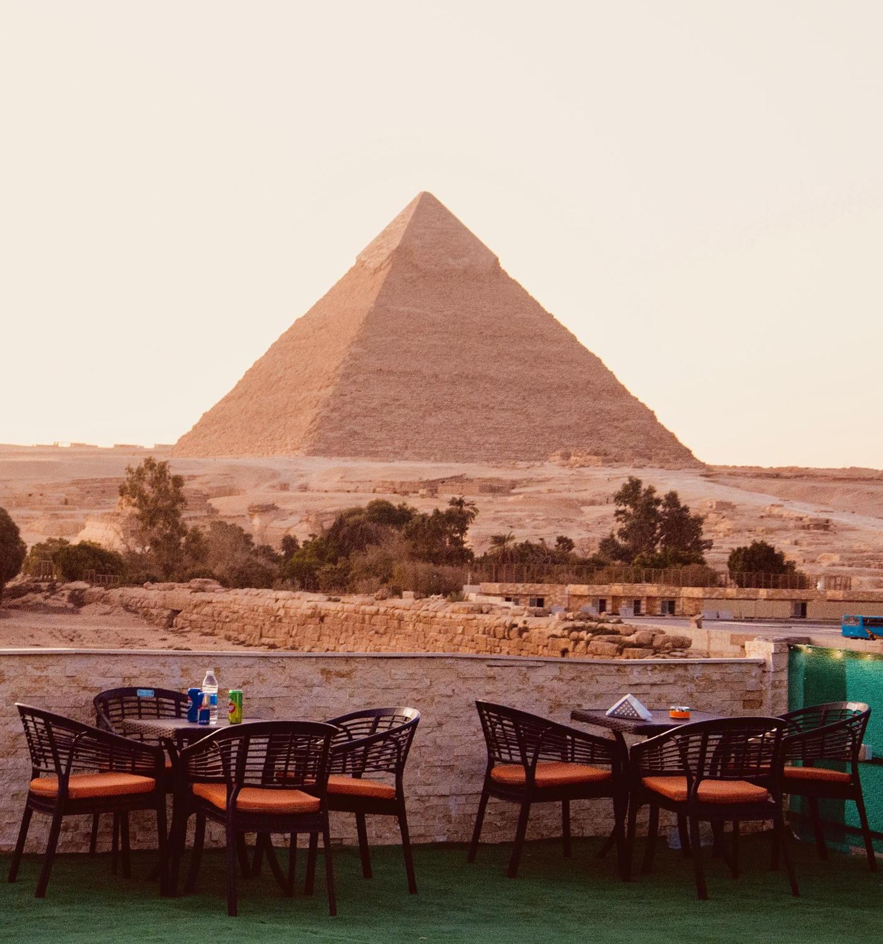 Keeper Pyramids View INN - Photo 51