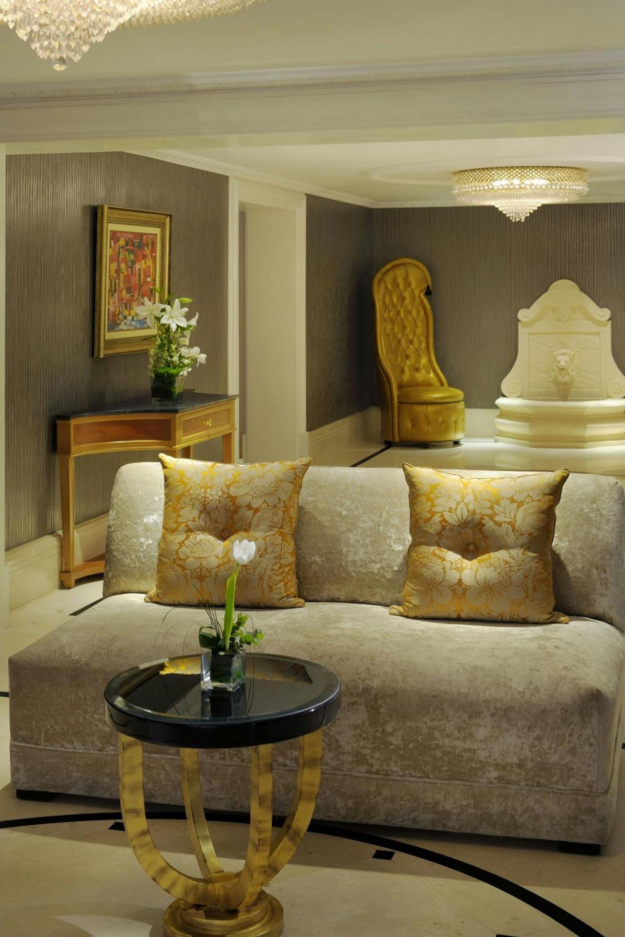 Cairo Marriott Hotel & Omar Khayyam Casino - Photo 47