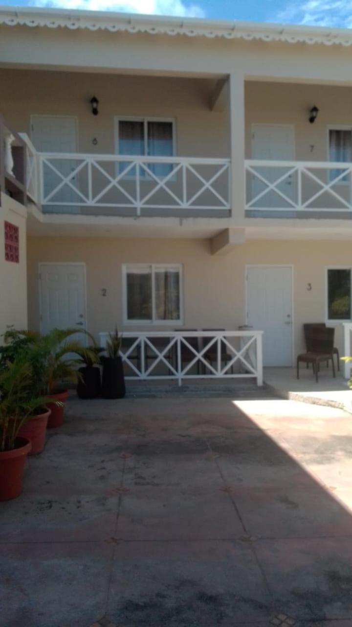 Paradise Beach Hotel - Photo 32