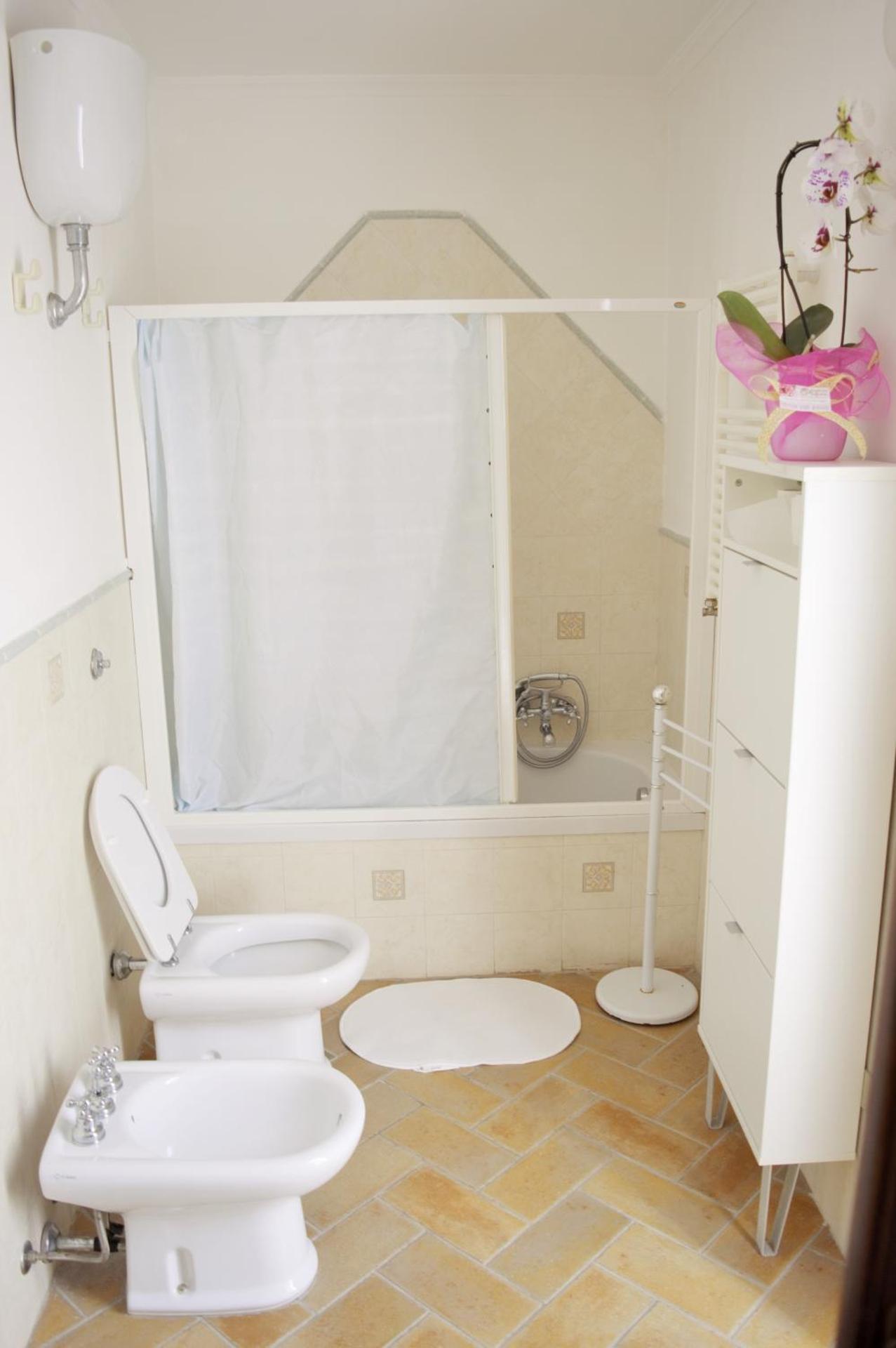 Suite with Sea View - Photo 4