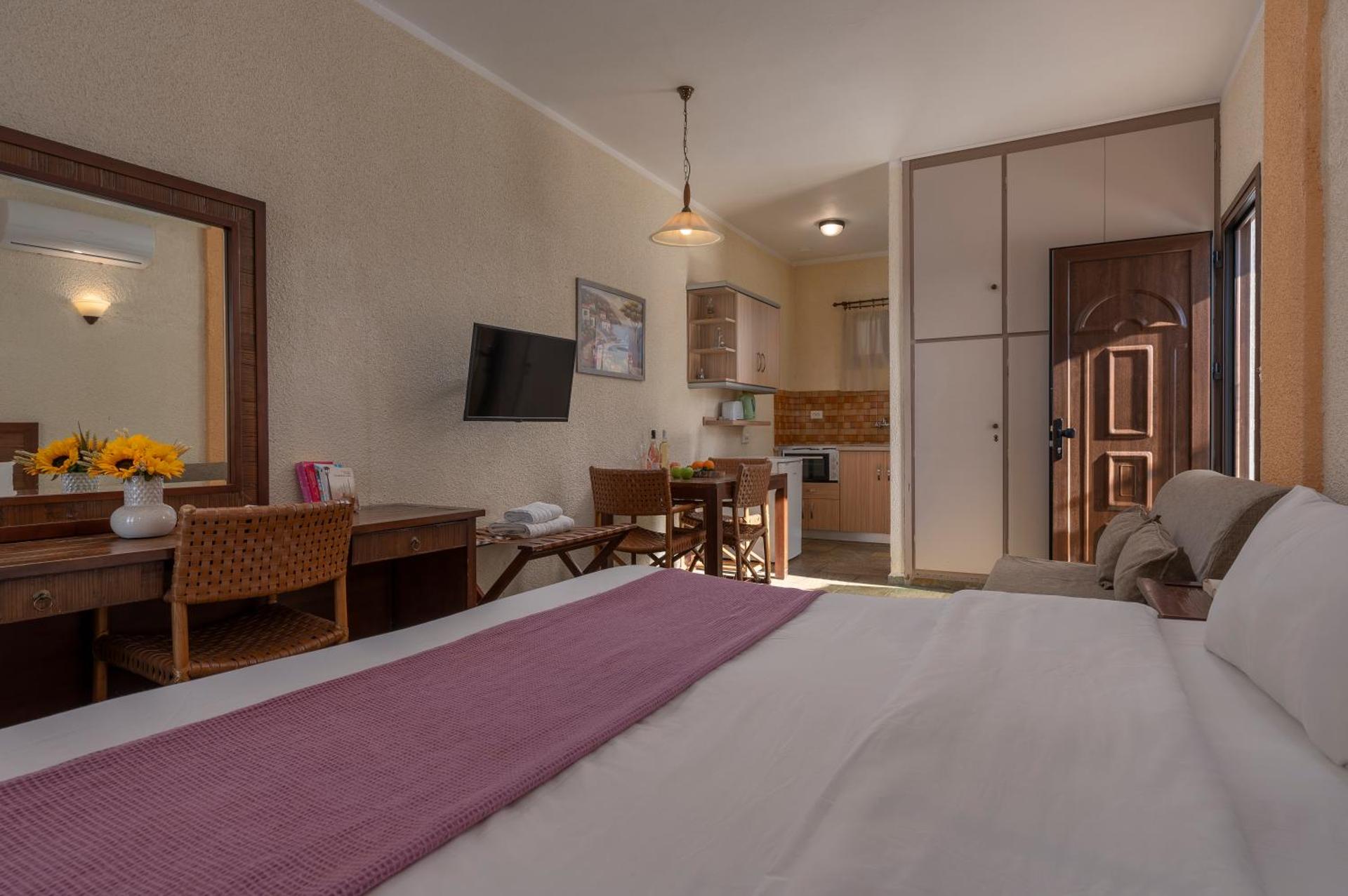 Agnanti Hotel Apartments - Photo 61