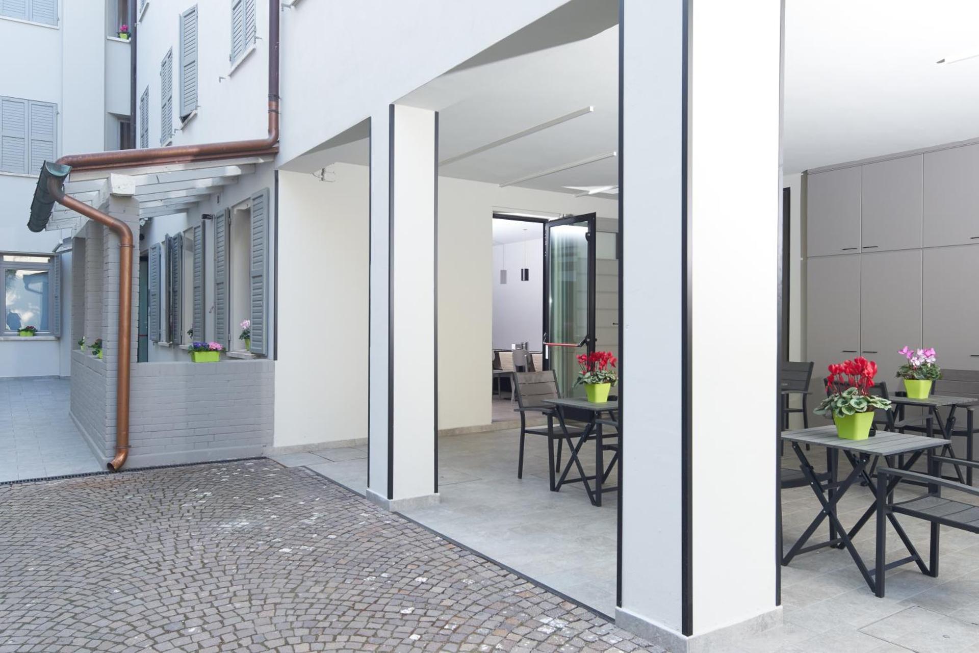 Smart Hotel - Photo 44