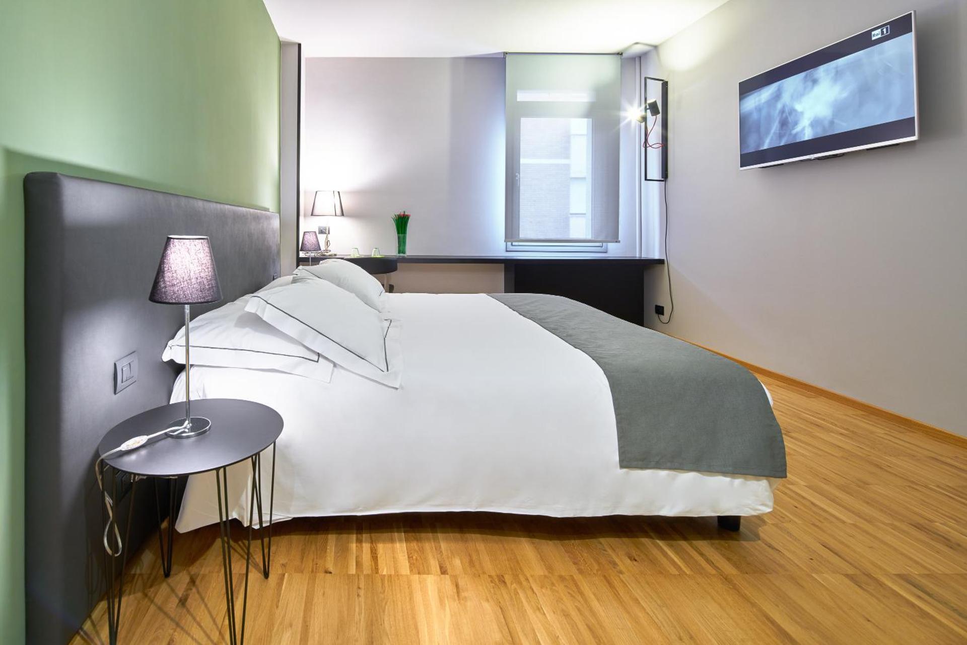 Smart Hotel - Photo 16