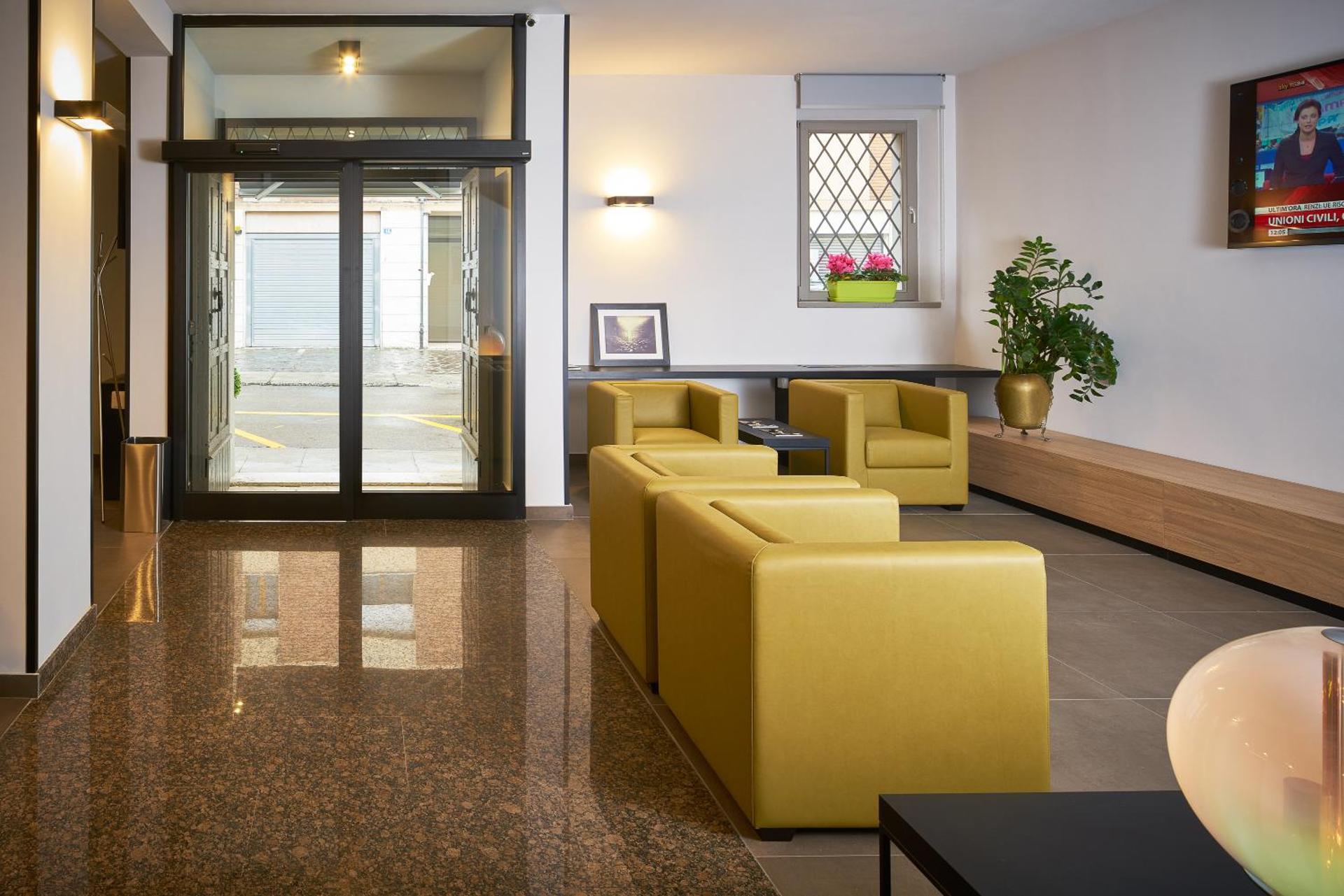 Smart Hotel - Photo 40