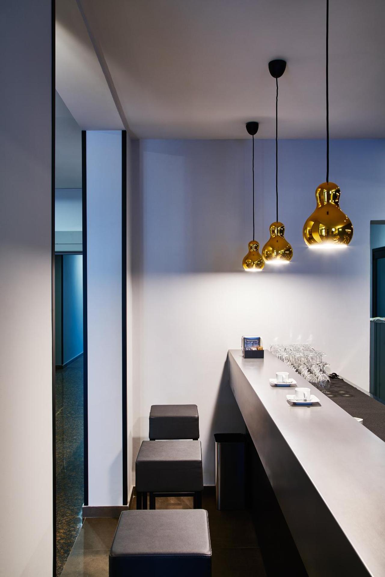 Smart Hotel - Photo 36