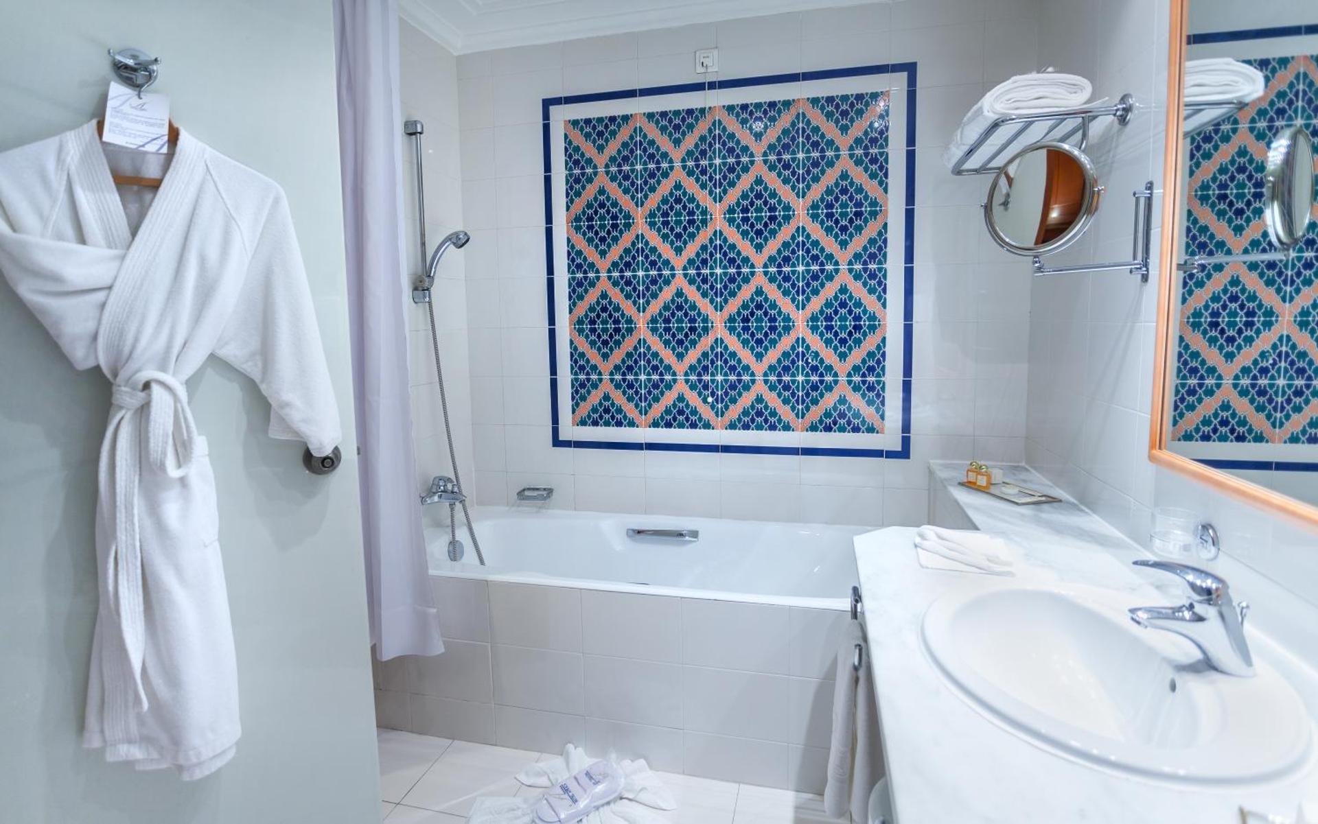 El Mouradi Hotel Africa Tunis - Photo 31