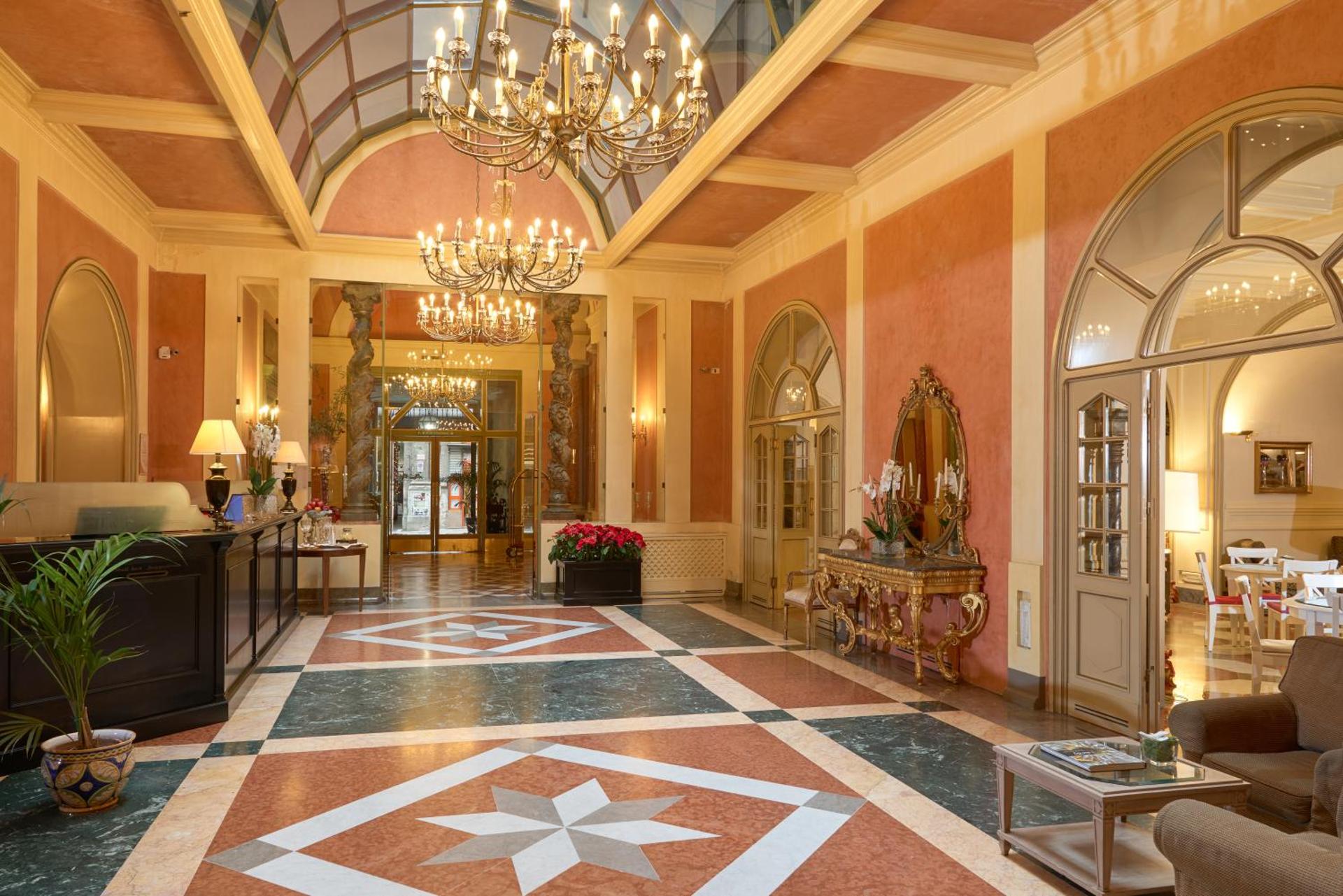 Eurostars Centrale Palace Hotel - Photo 3