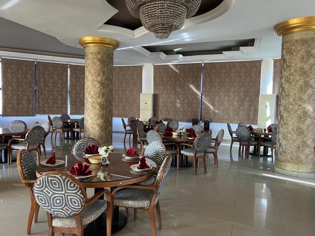 La mer Hotel - Photo 14