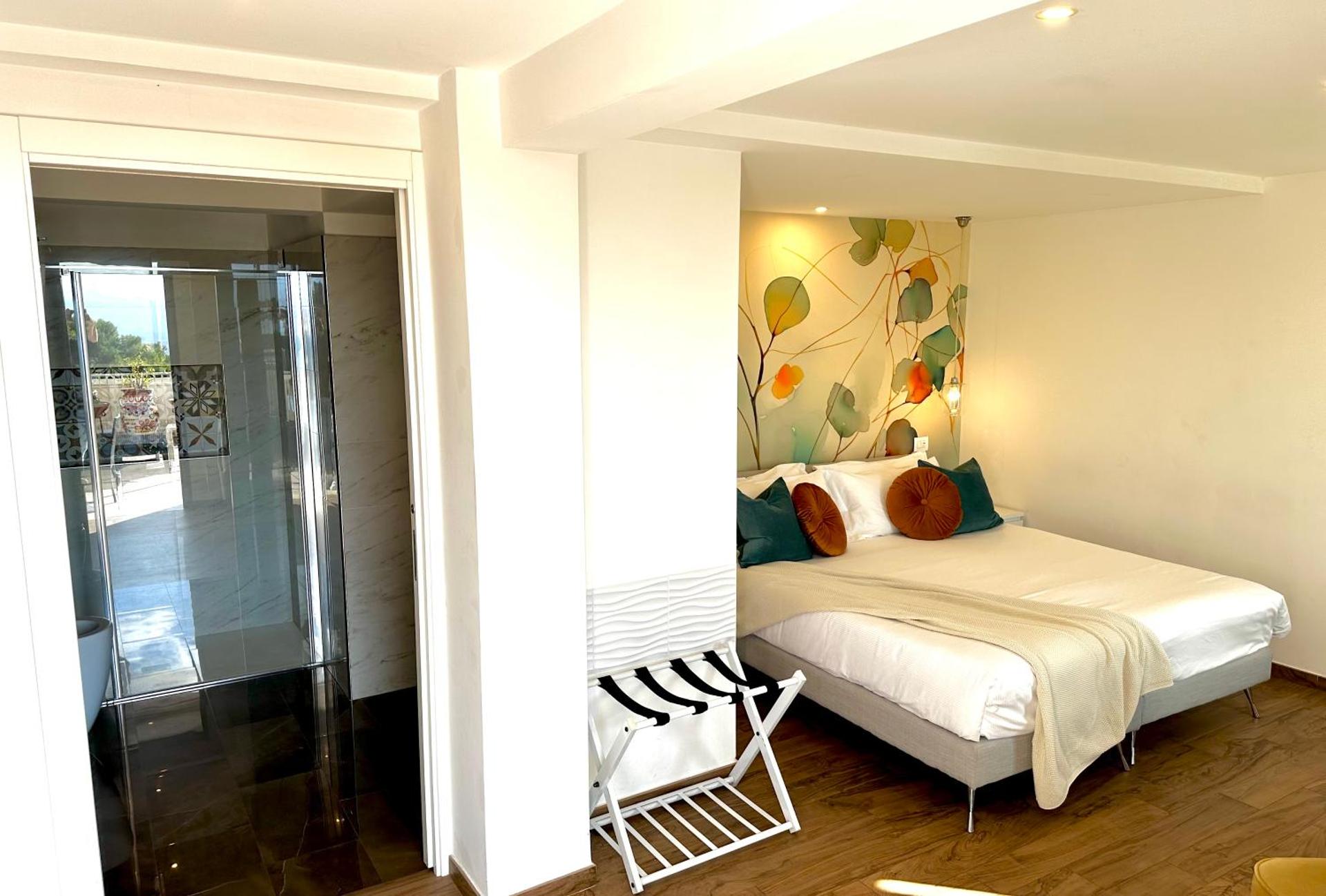 Villa Greta Hotel Rooms & Suites - Photo 47