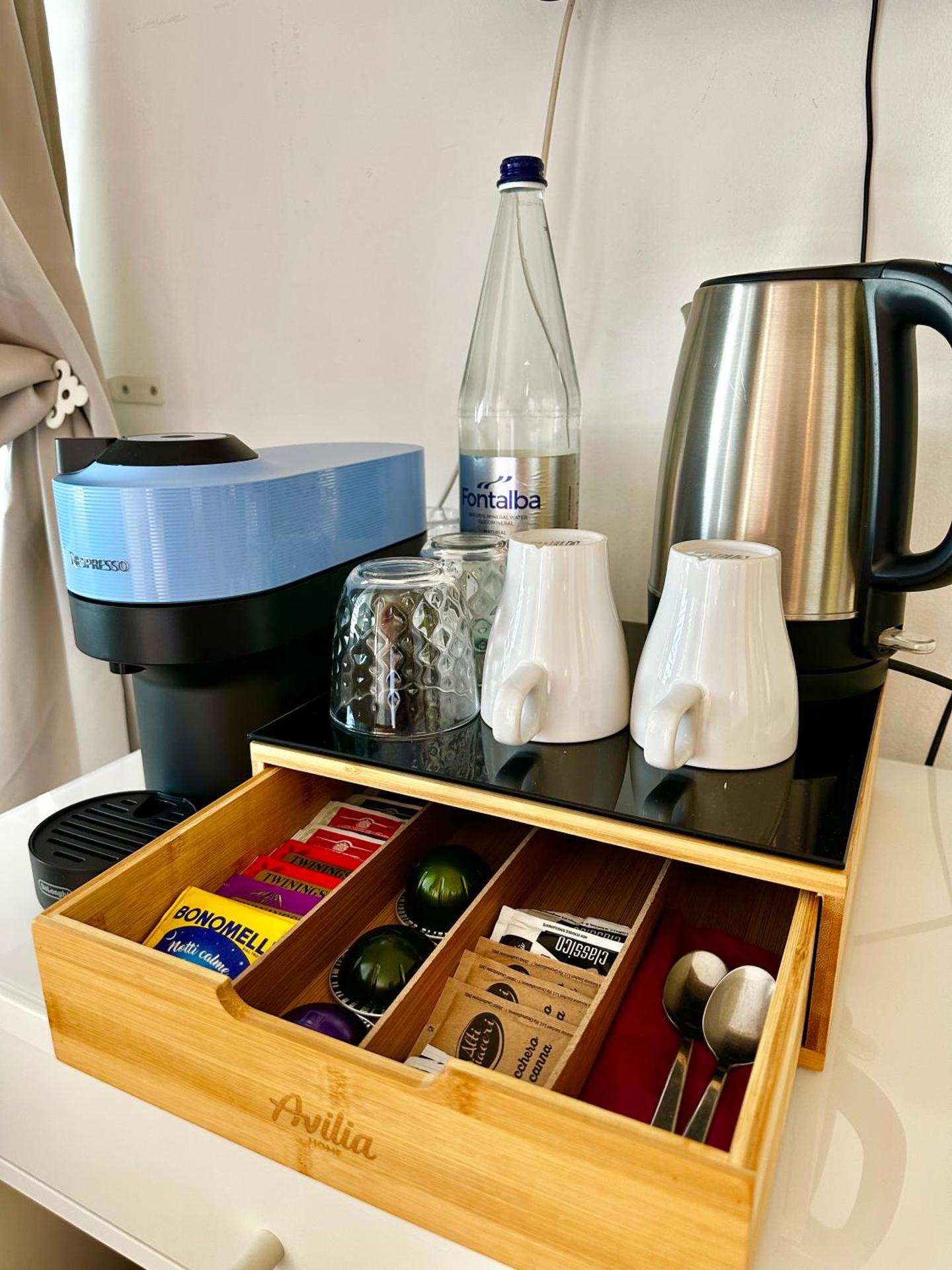 Villa Greta Hotel Rooms & Suites - Photo 9