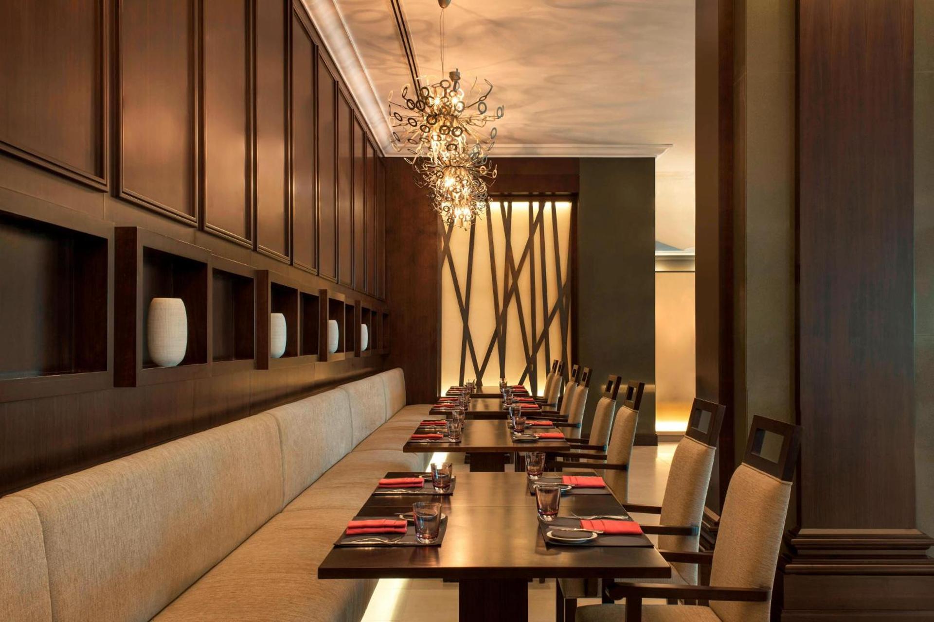 Le Meridien Mina Seyahi Beach Resort & Waterpark - Photo 14