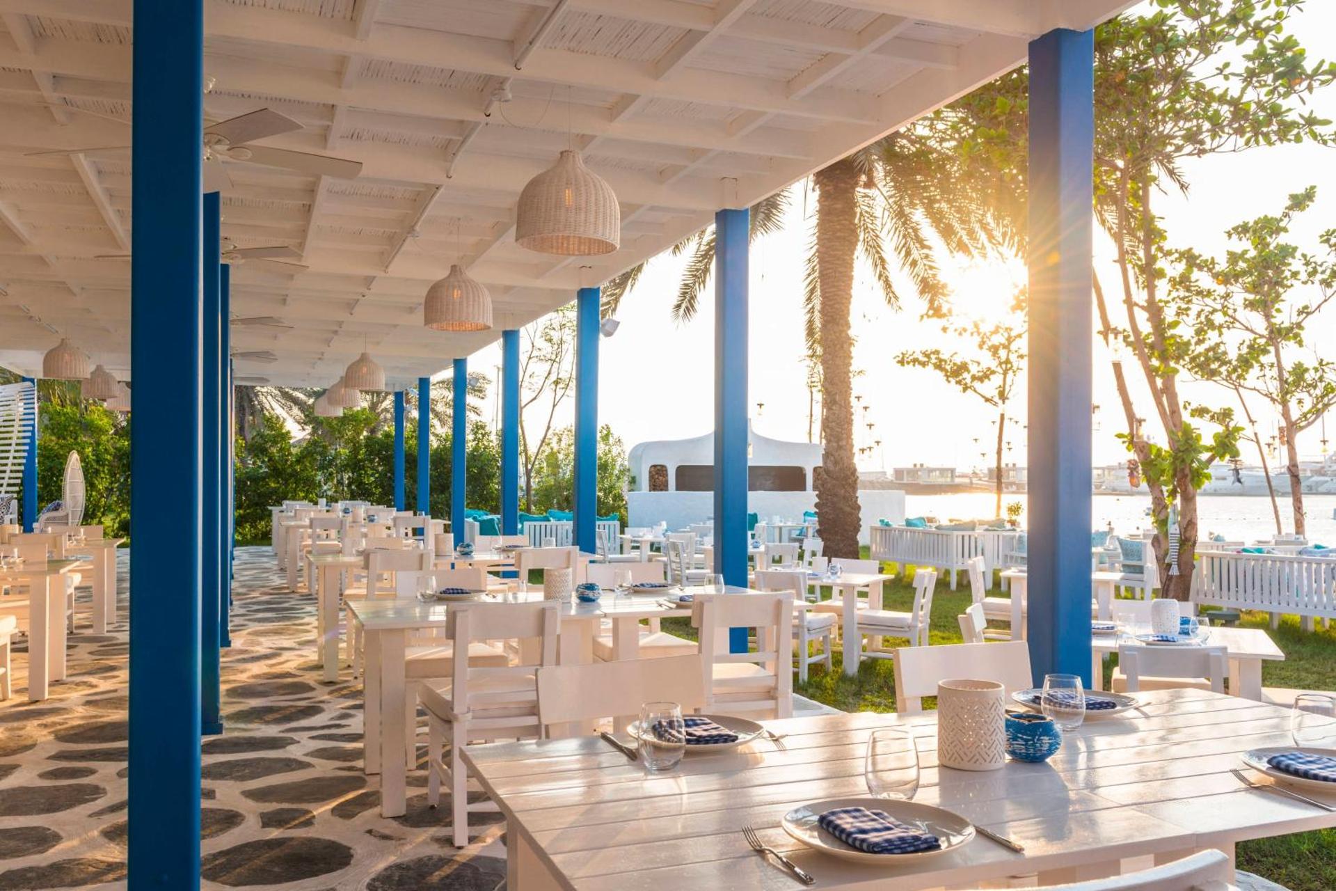 Le Meridien Mina Seyahi Beach Resort & Waterpark - Photo 5