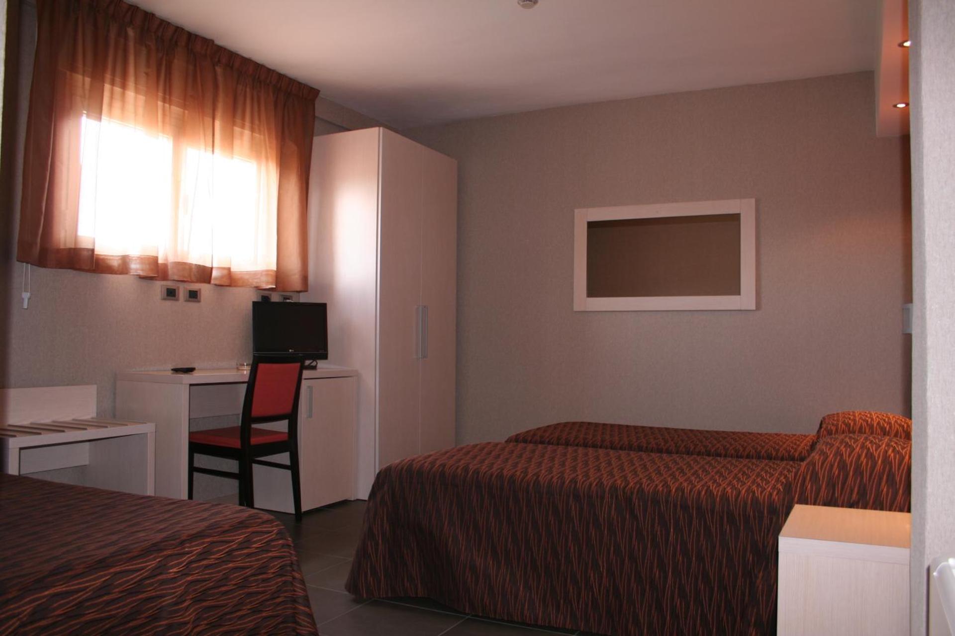 Hotel Cavour - Photo 22