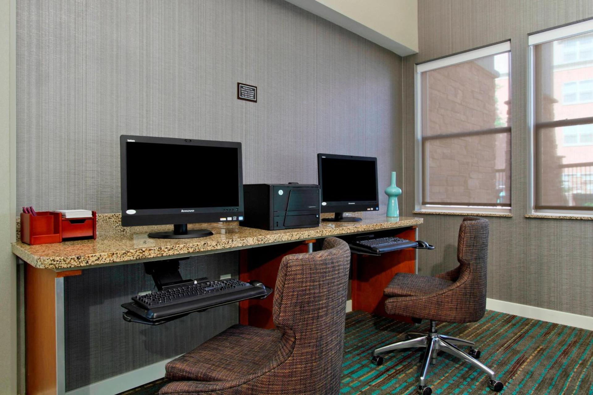 Residence Inn Phoenix Glendale Sports & Entertainment District - Photo 28