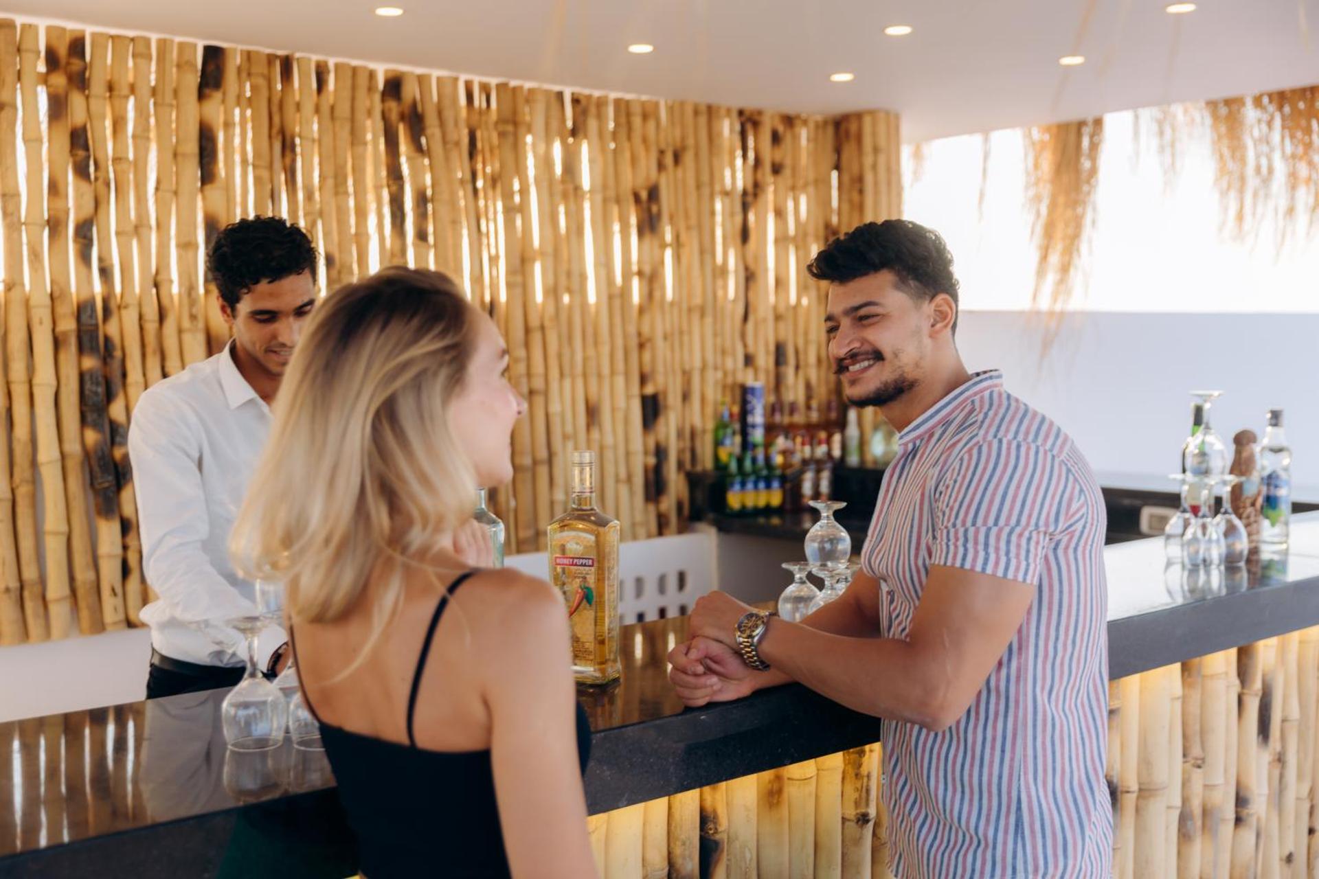 Sky Star Hotel free shuttle to Hurghada City Center - Photo 4