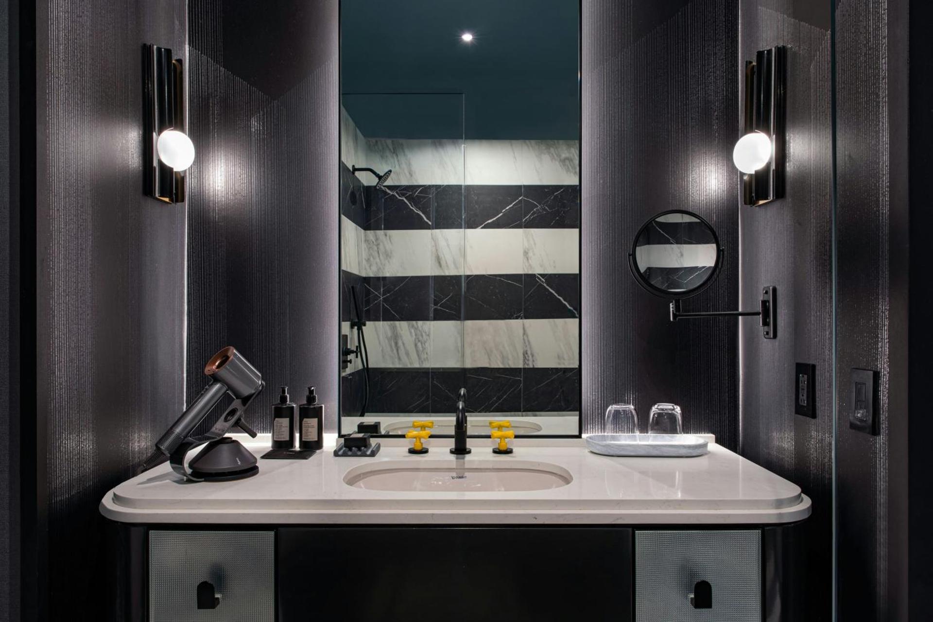 W New York - Union Square - Photo 30