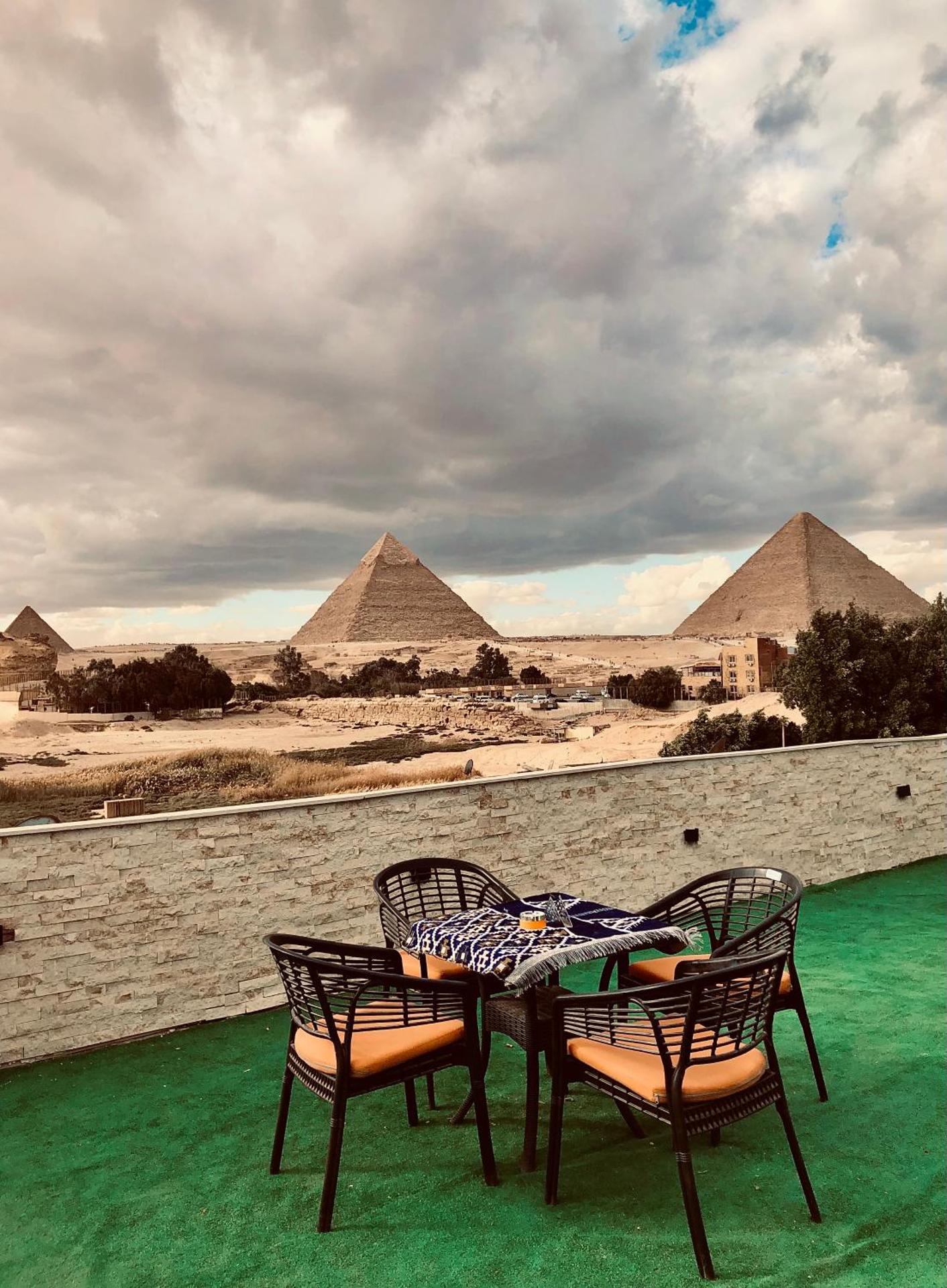 Keeper Pyramids View INN - Photo 25