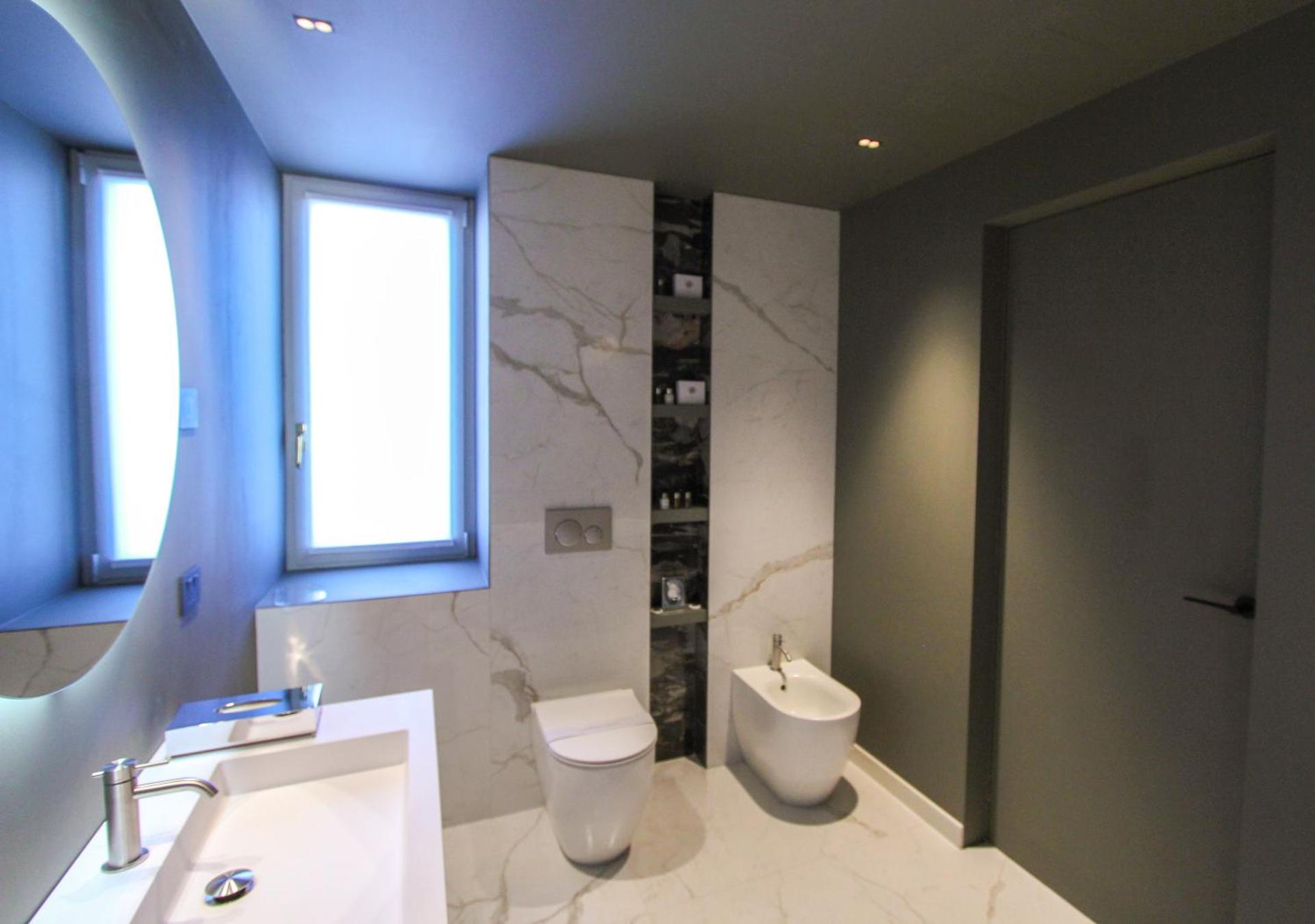 Ambassador Palace Hotel - Photo 39