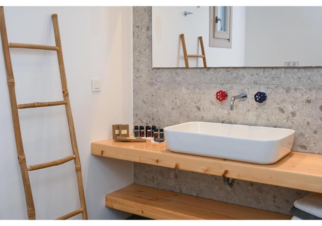 Pasithea Deluxe - Photo 25