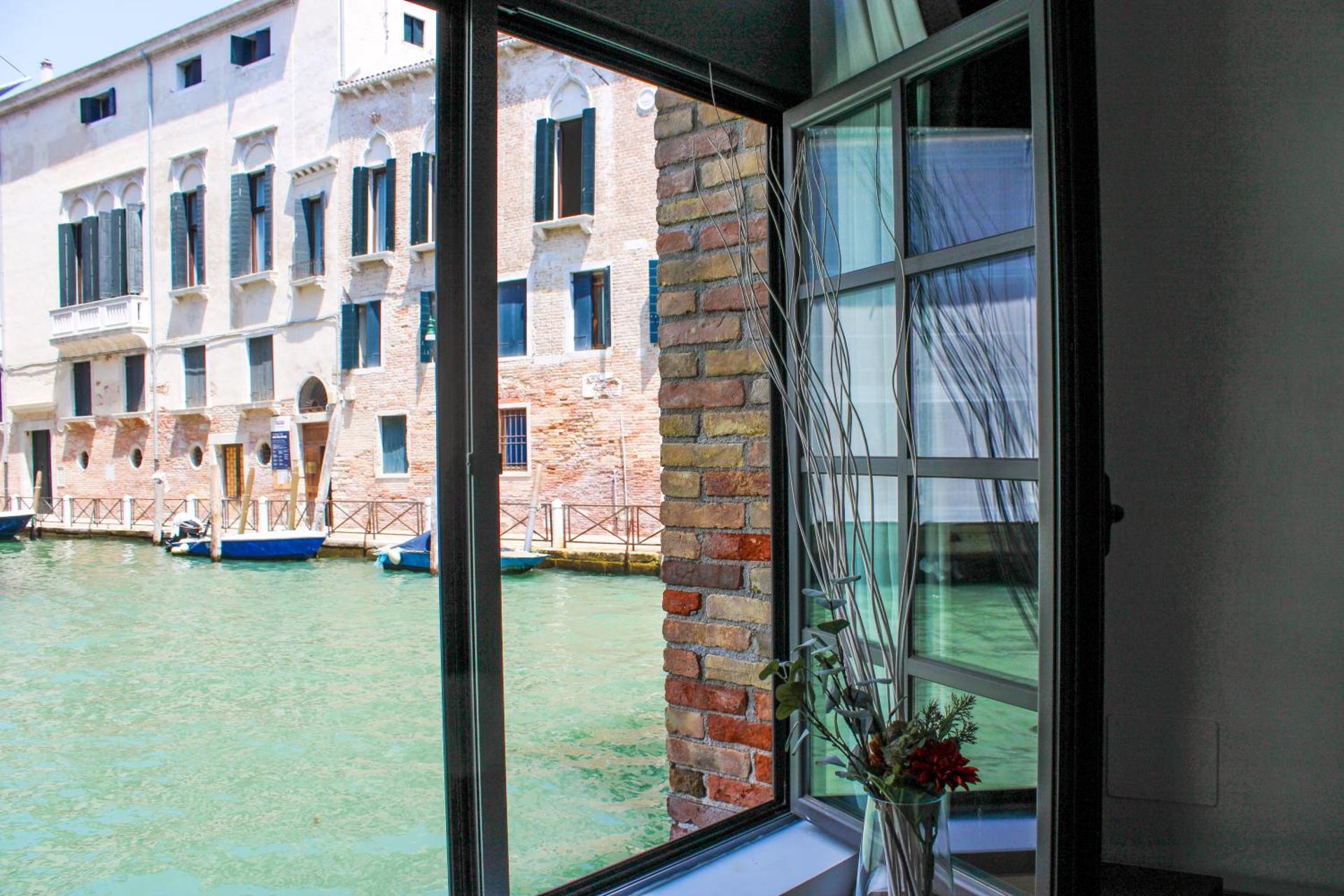 Al Canal Regio - Guest House - Photo 29
