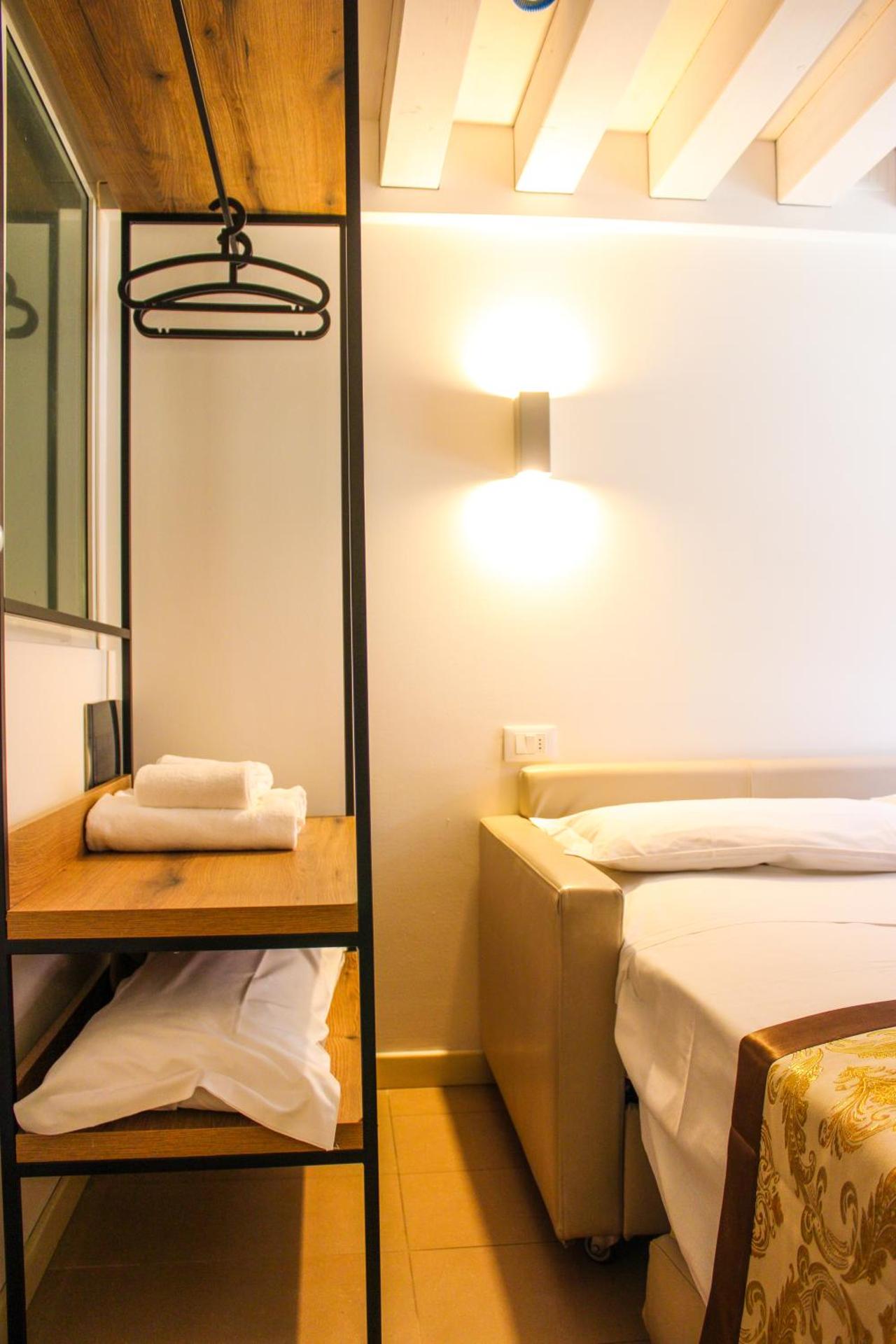 Al Canal Regio - Guest House - Photo 4