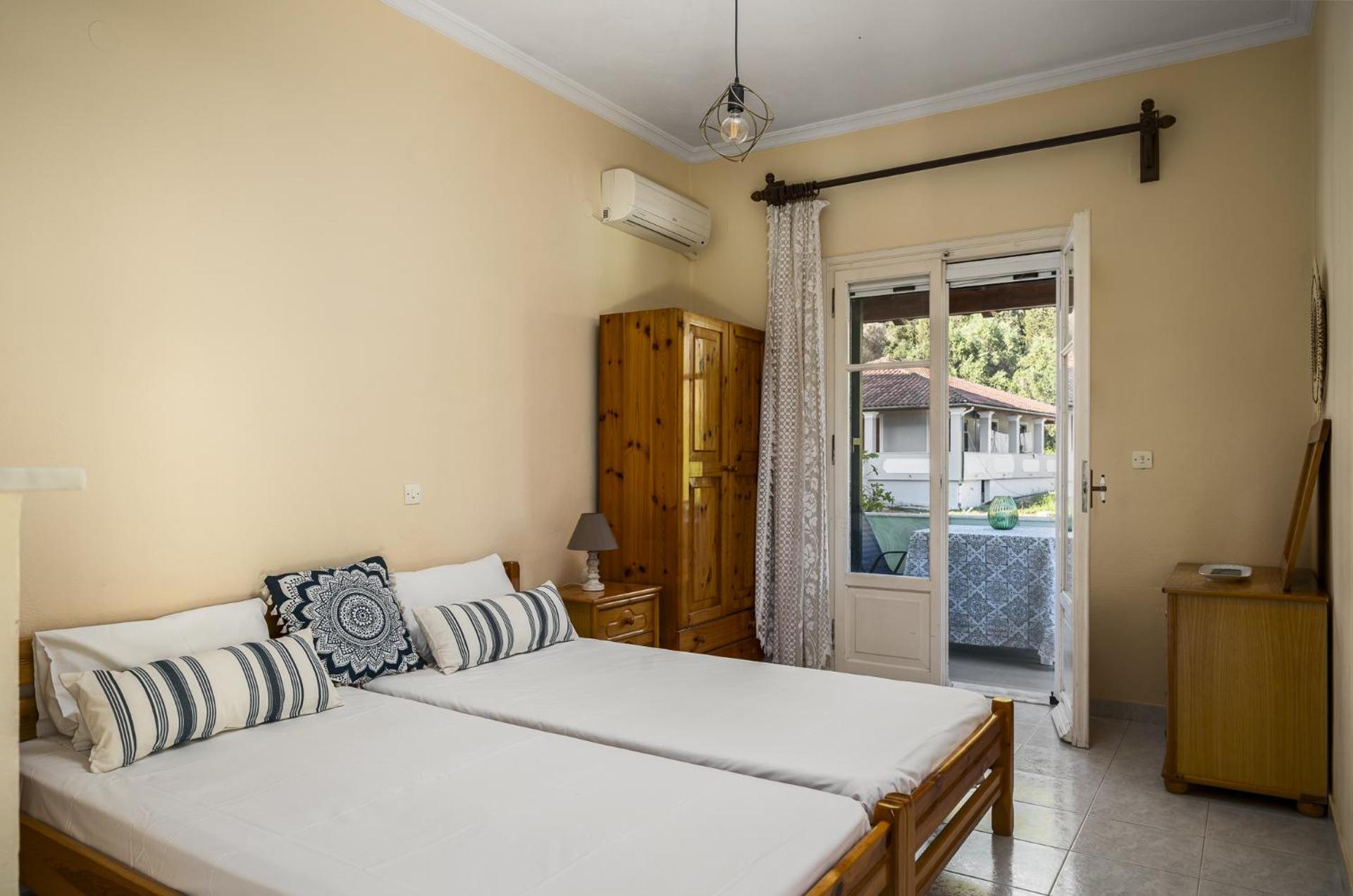 Vicky's Apartments - Photo 40