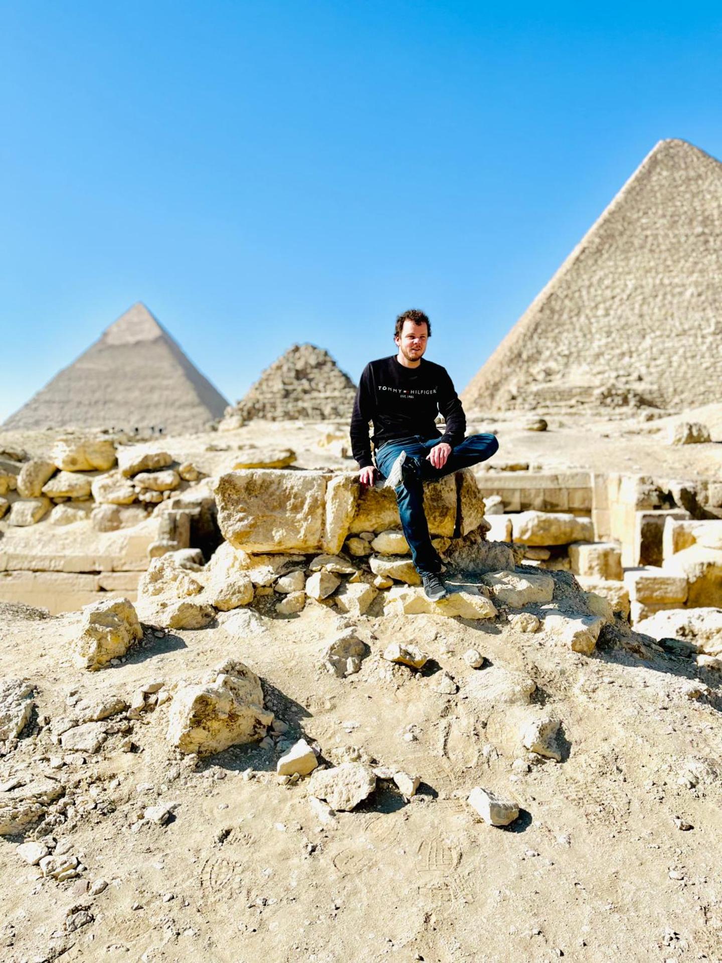 Akh Pyramid Hostel - Photo 62