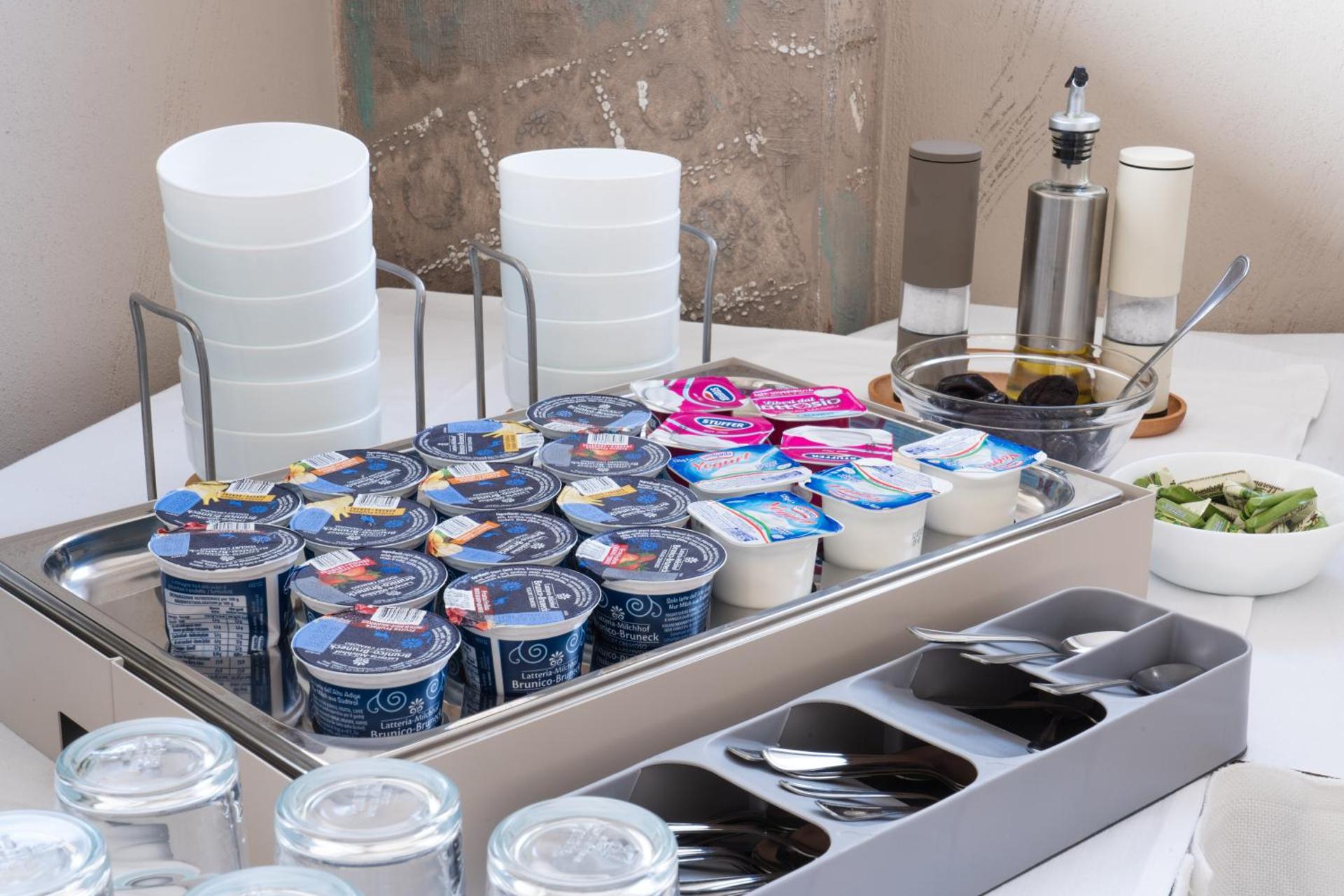 Hotel Donatello - Photo 24