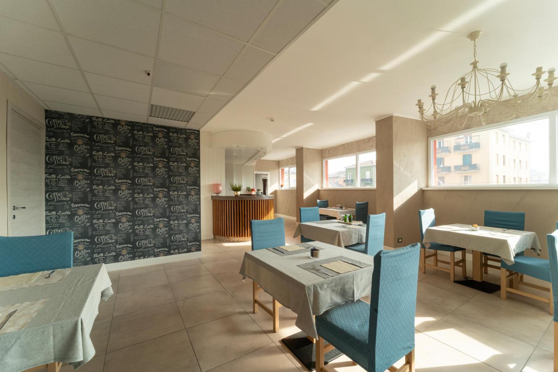 Hotel Donatello - Photo 28