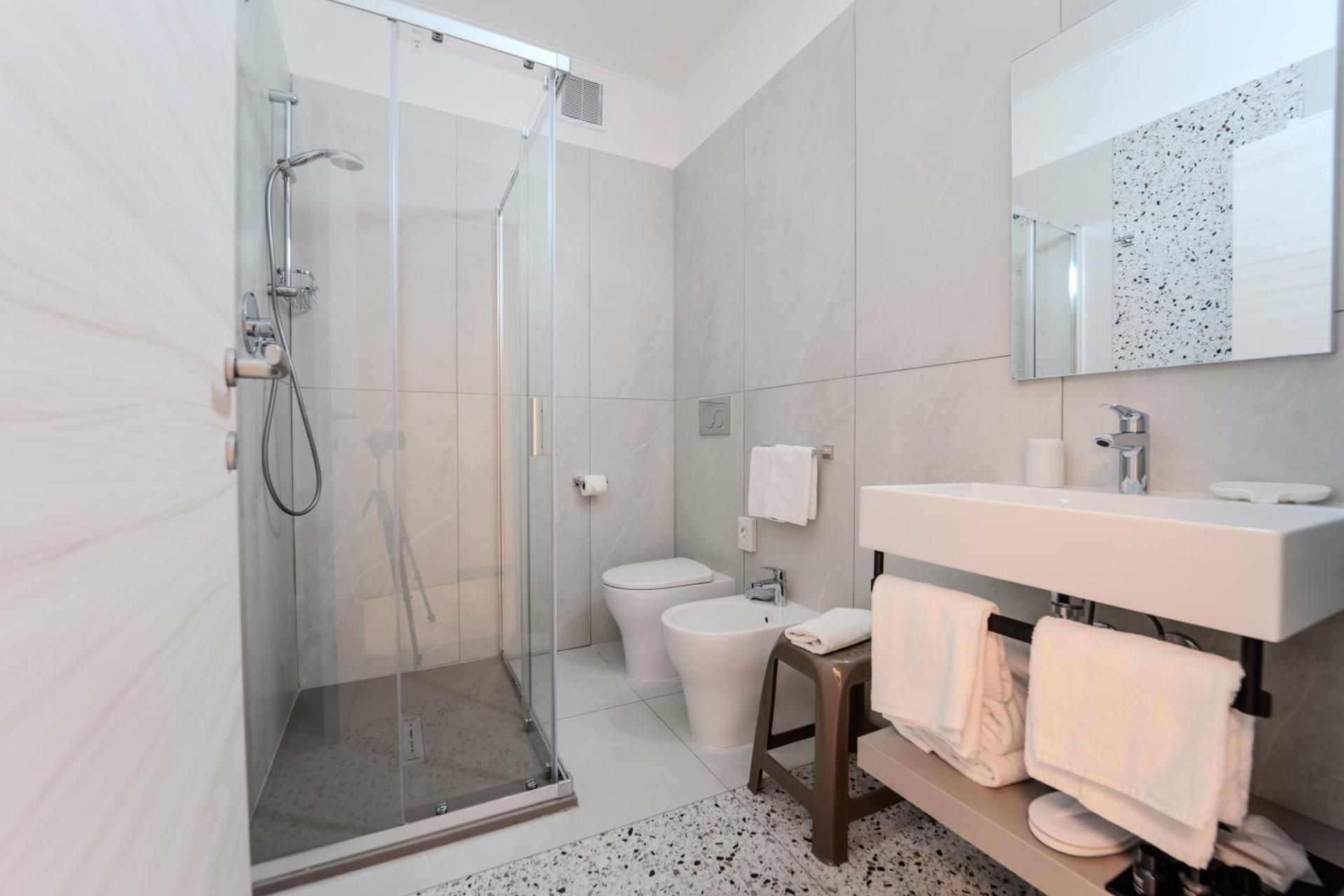 Hotel Donatello - Photo 47