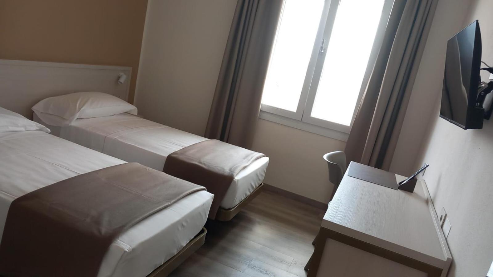 Hotel Donatello - Photo 51