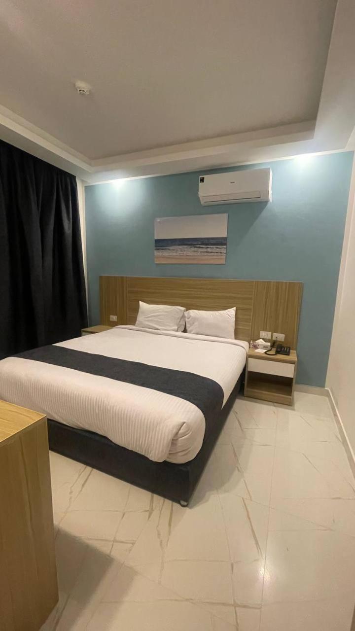 Sky Star Hotel free shuttle to Hurghada City Center - Photo 261