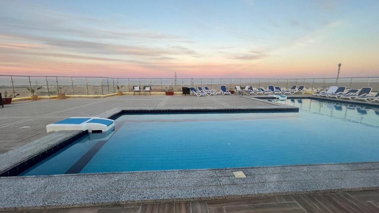 Sky Star Hotel free shuttle to Hurghada City Center - Photo 77