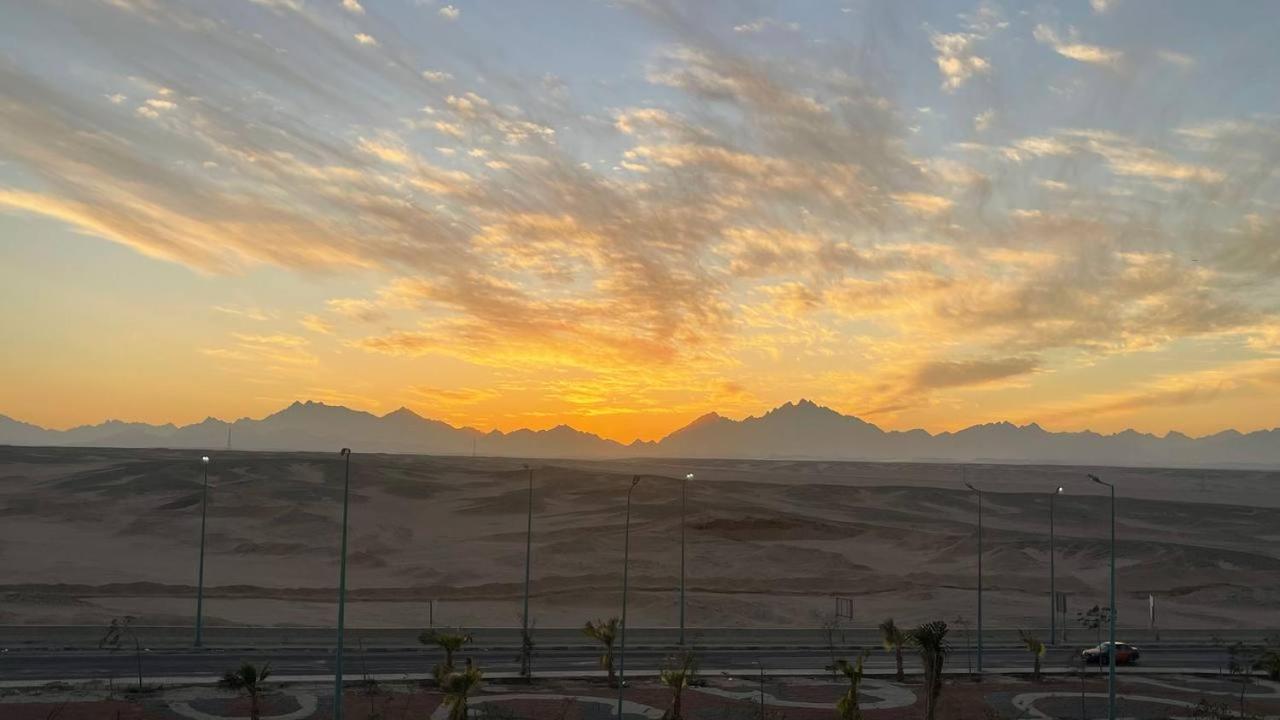 Sky Star Hotel free shuttle to Hurghada City Center - Photo 72