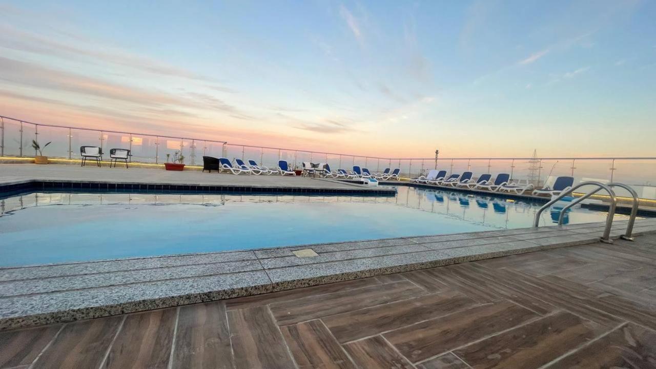 Sky Star Hotel free shuttle to Hurghada City Center - Photo 97