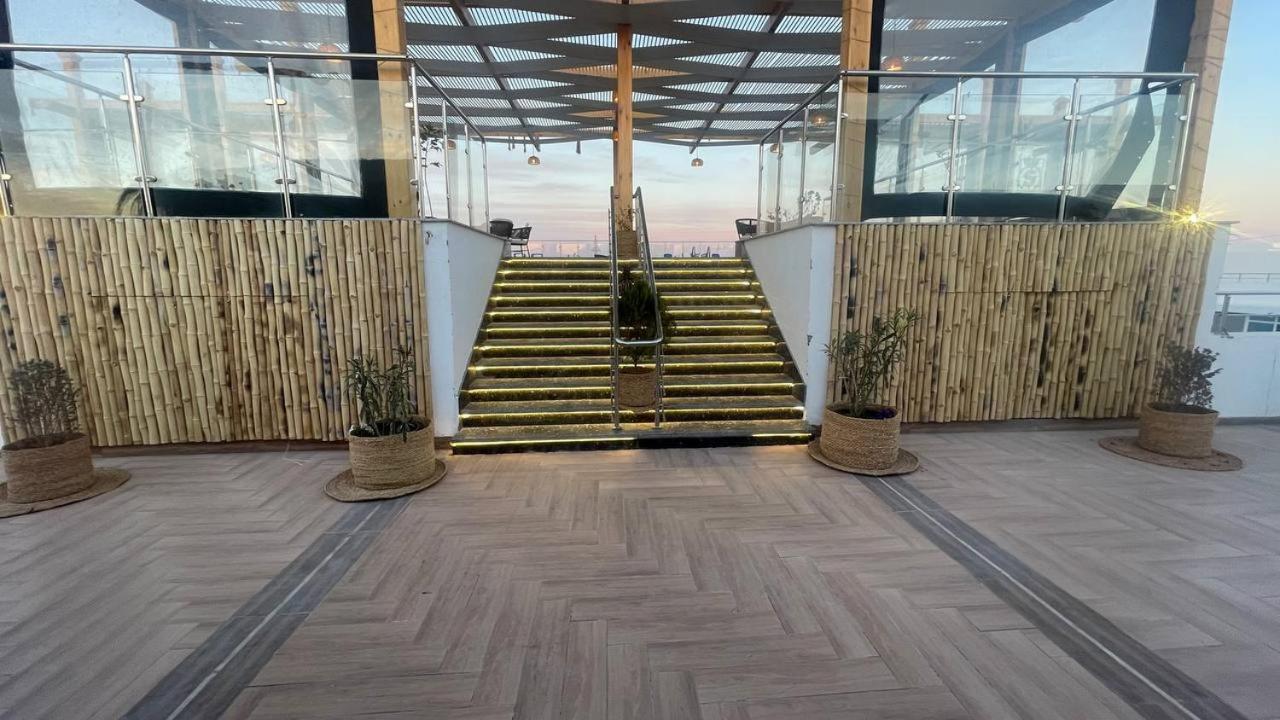 Sky Star Hotel free shuttle to Hurghada City Center - Photo 95