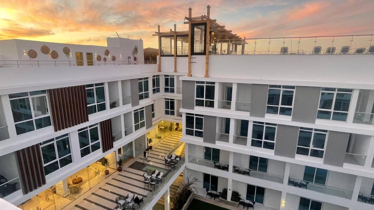 Sky Star Hotel free shuttle to Hurghada City Center - Photo 125