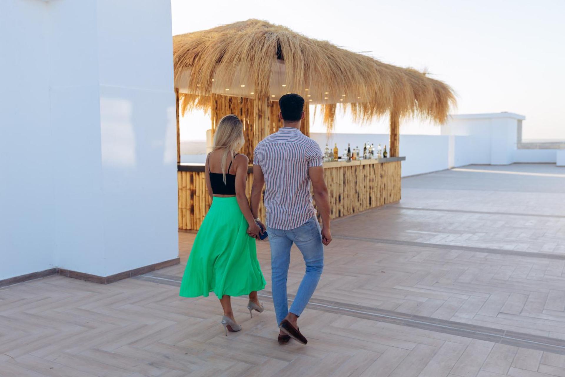 Sky Star Hotel free shuttle to Hurghada City Center - Photo 158