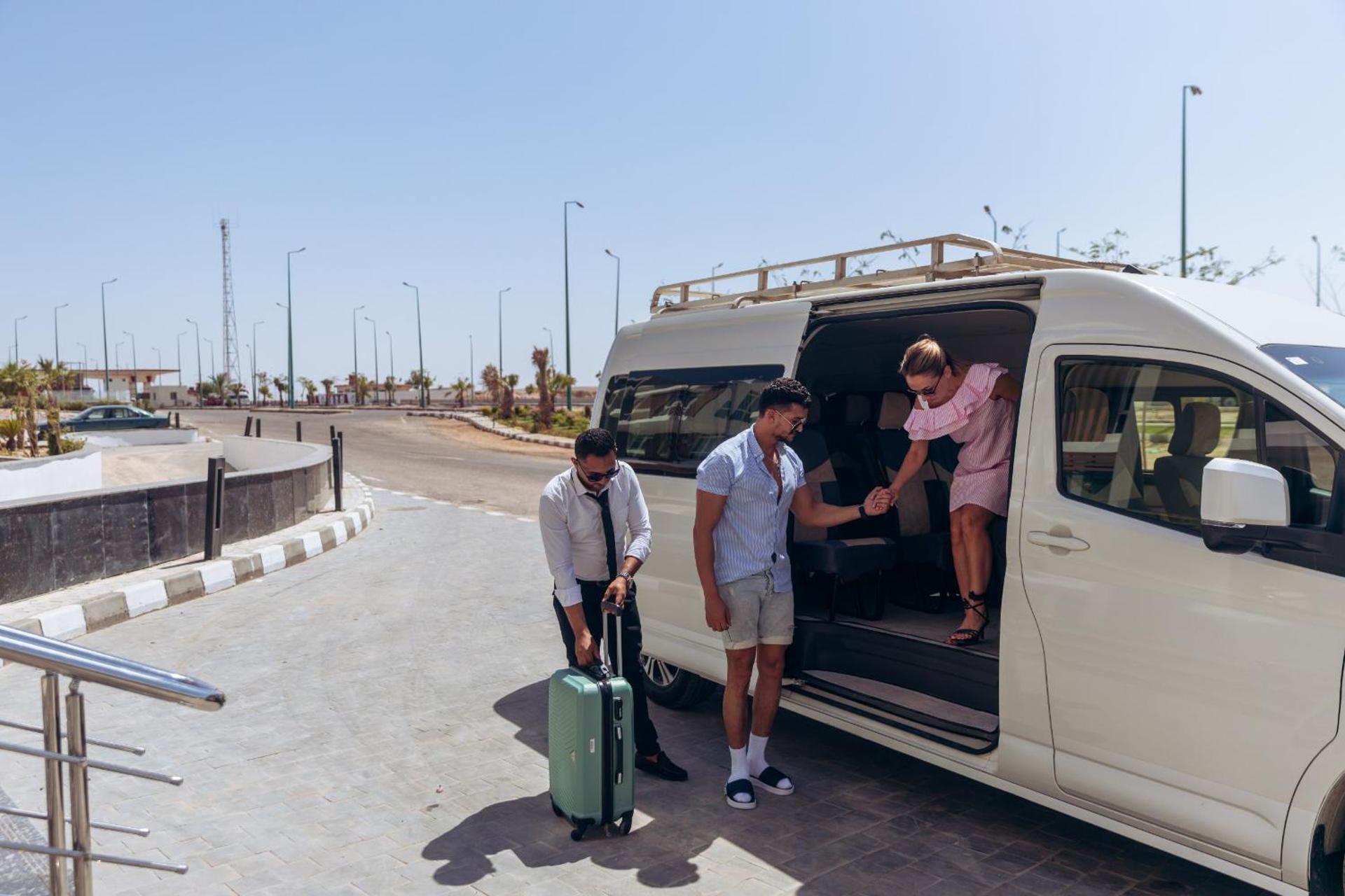 Sky Star Hotel free shuttle to Hurghada City Center - Photo 154