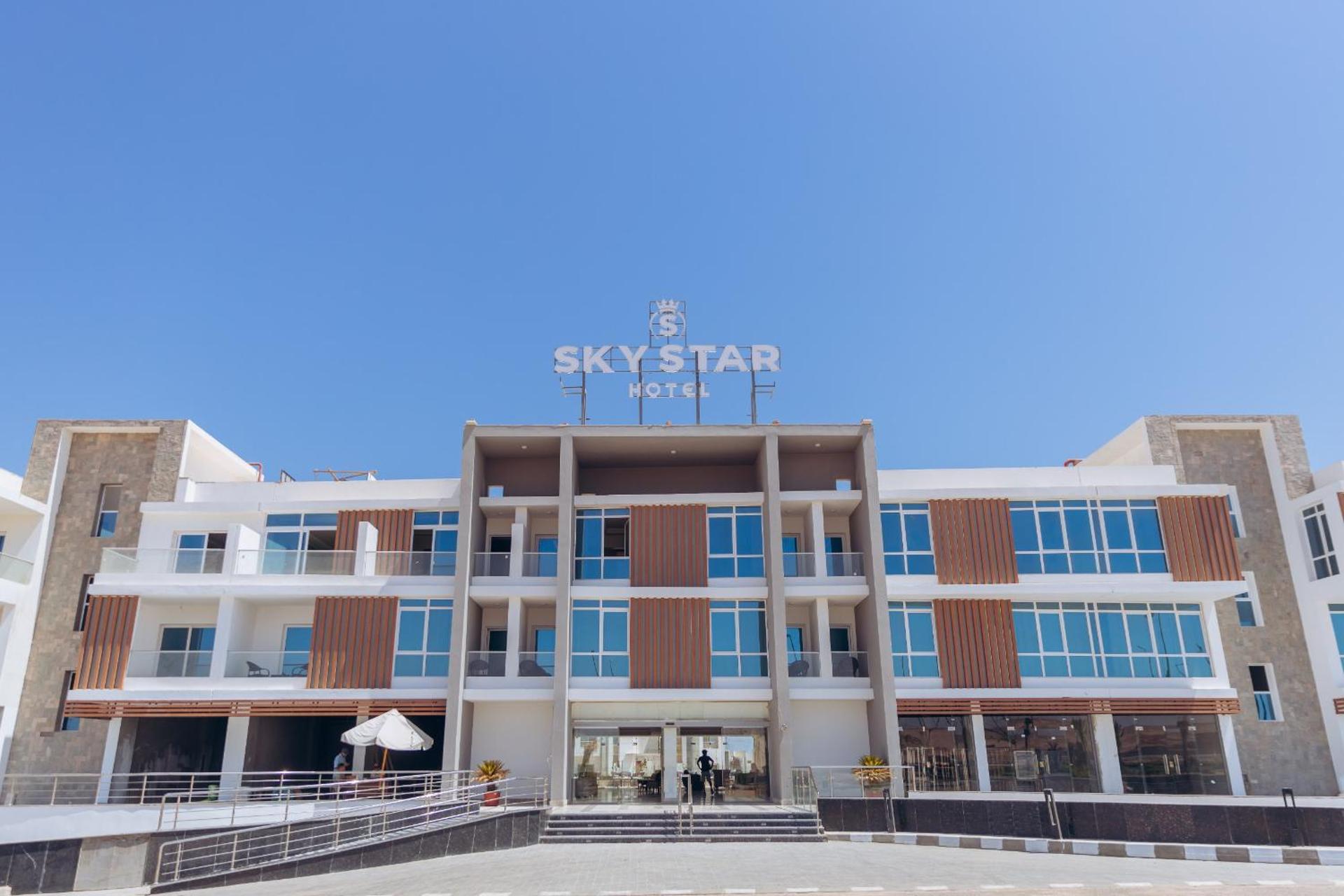 Sky Star Hotel free shuttle to Hurghada City Center - Photo 161
