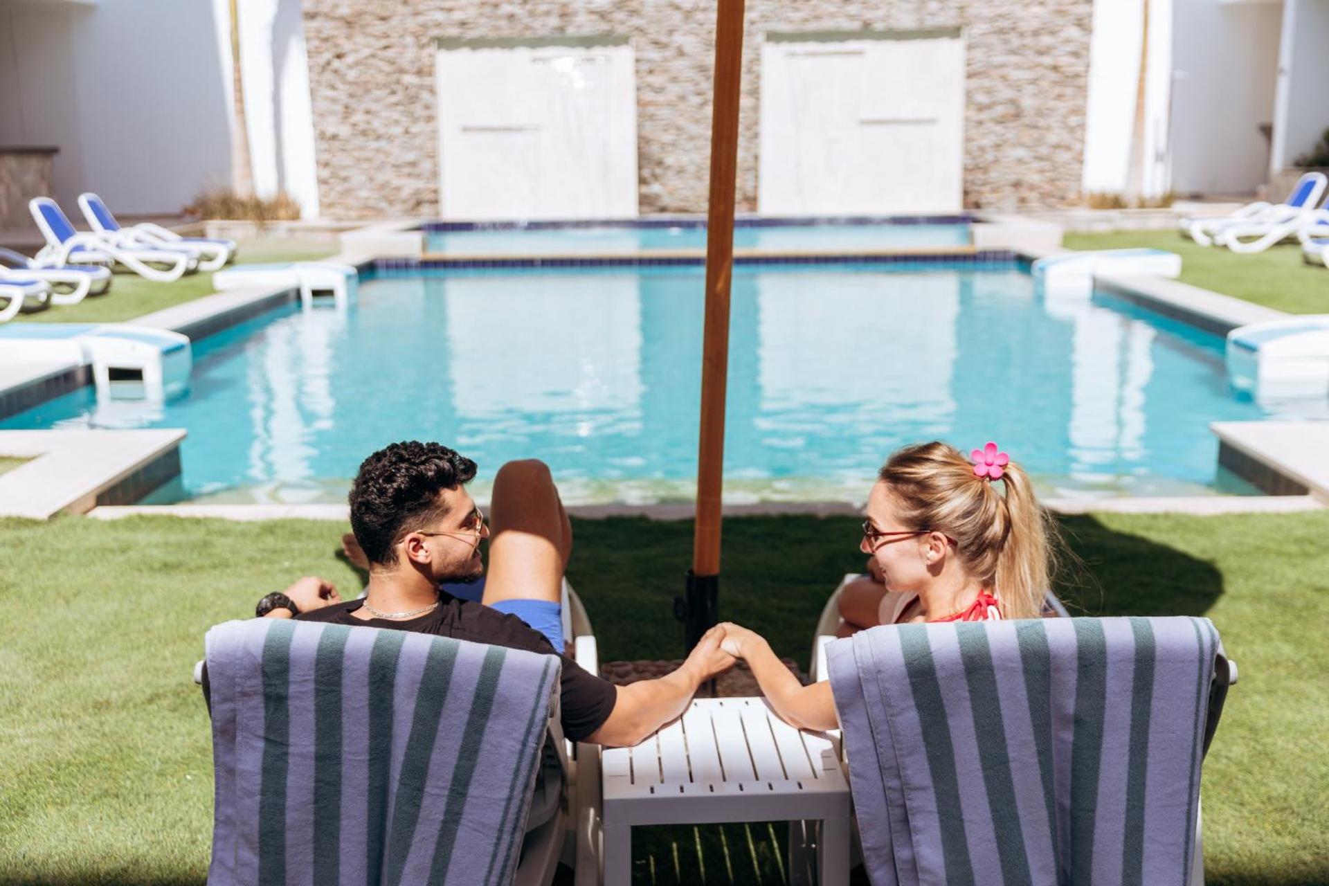 Sky Star Hotel free shuttle to Hurghada City Center - Photo 175