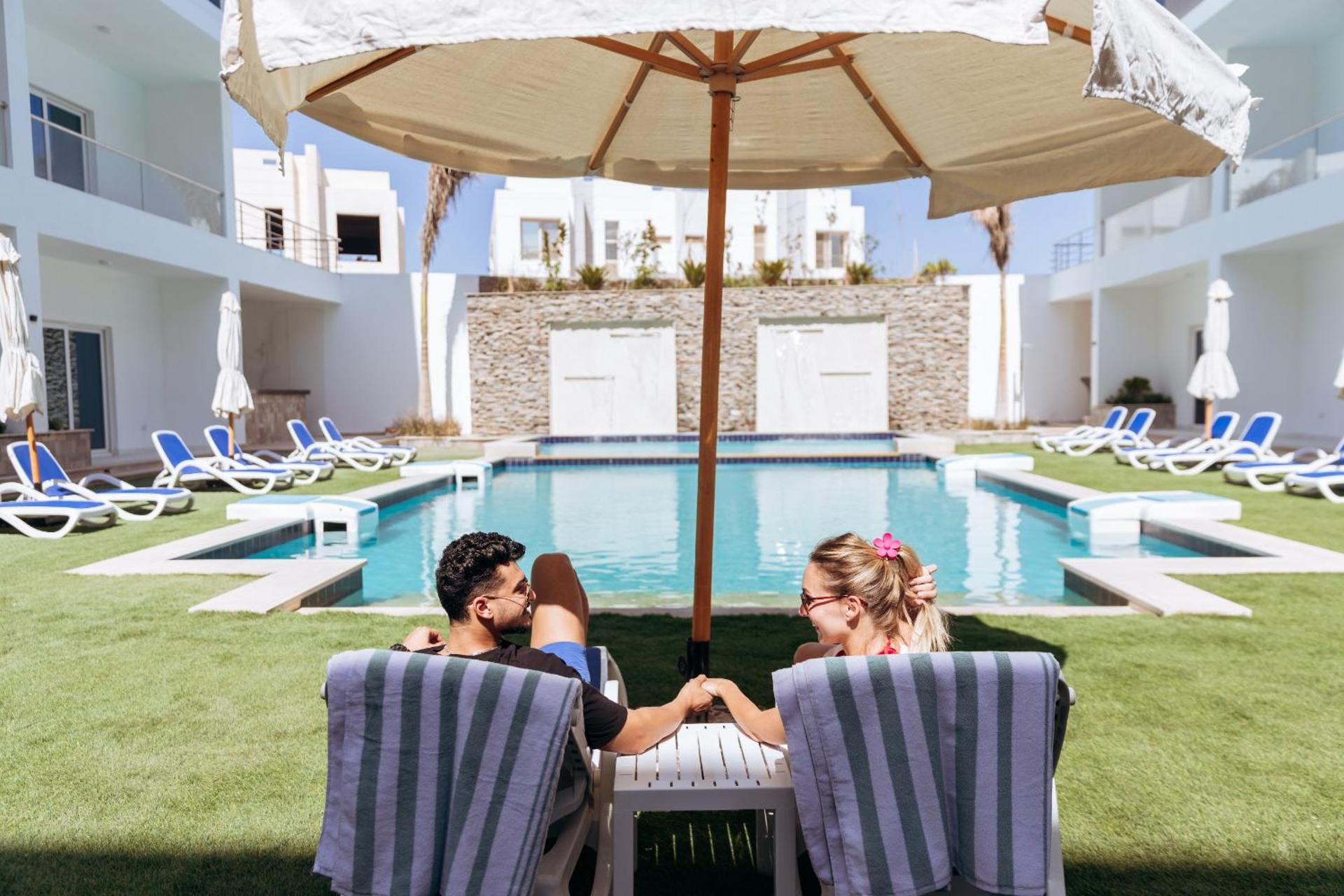 Sky Star Hotel free shuttle to Hurghada City Center - Photo 183