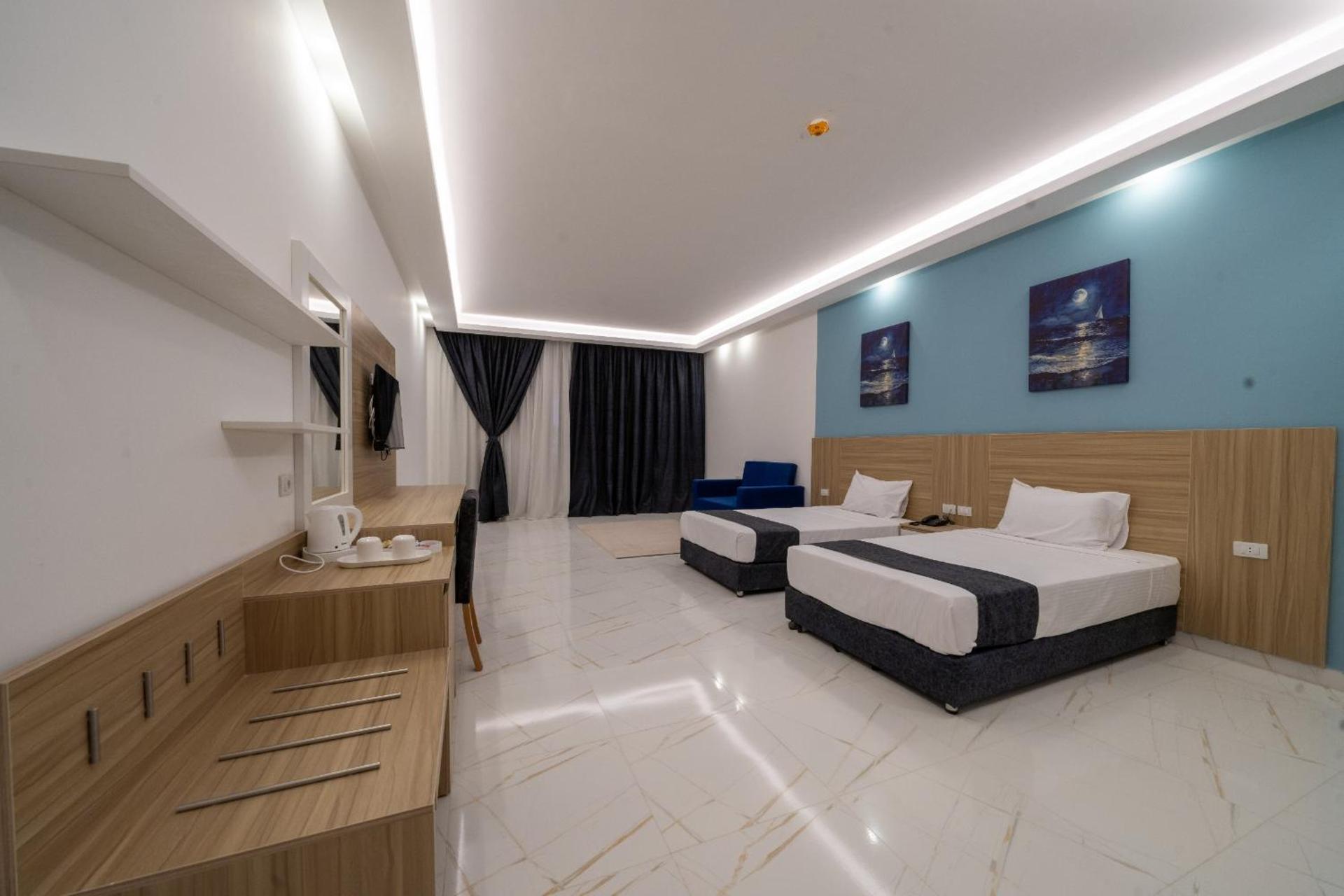 Sky Star Hotel free shuttle to Hurghada City Center - Photo 260